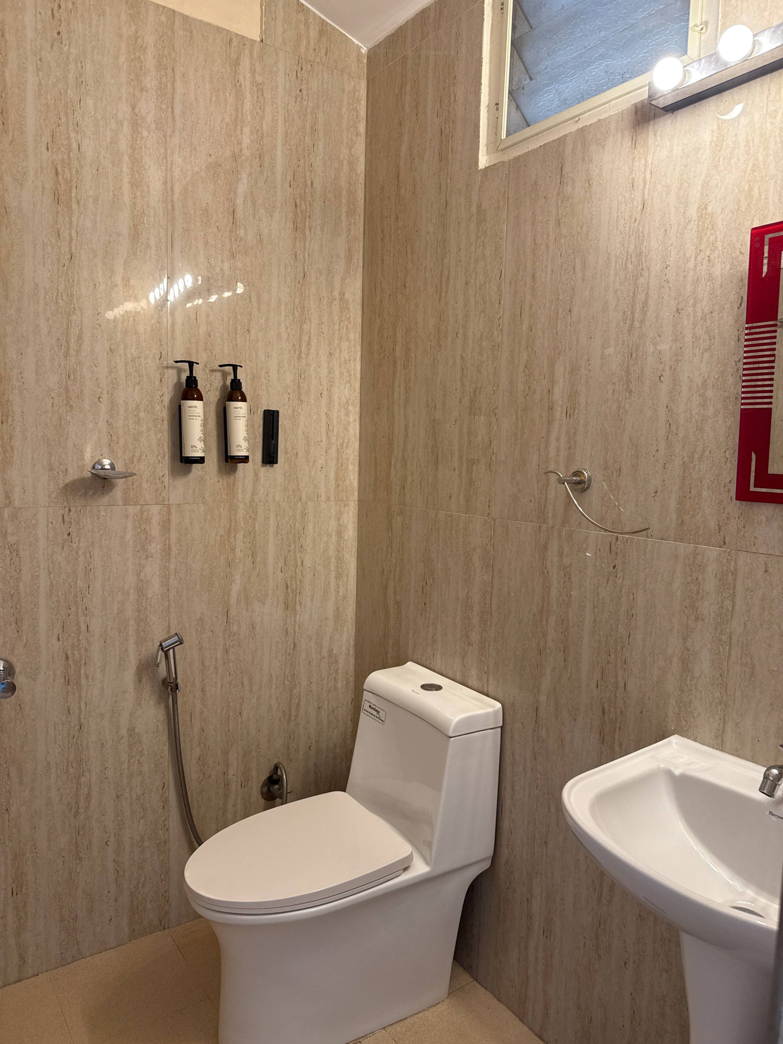 3 BR Bungalow "on the rocks" in Coorg | AC & WiFi 24