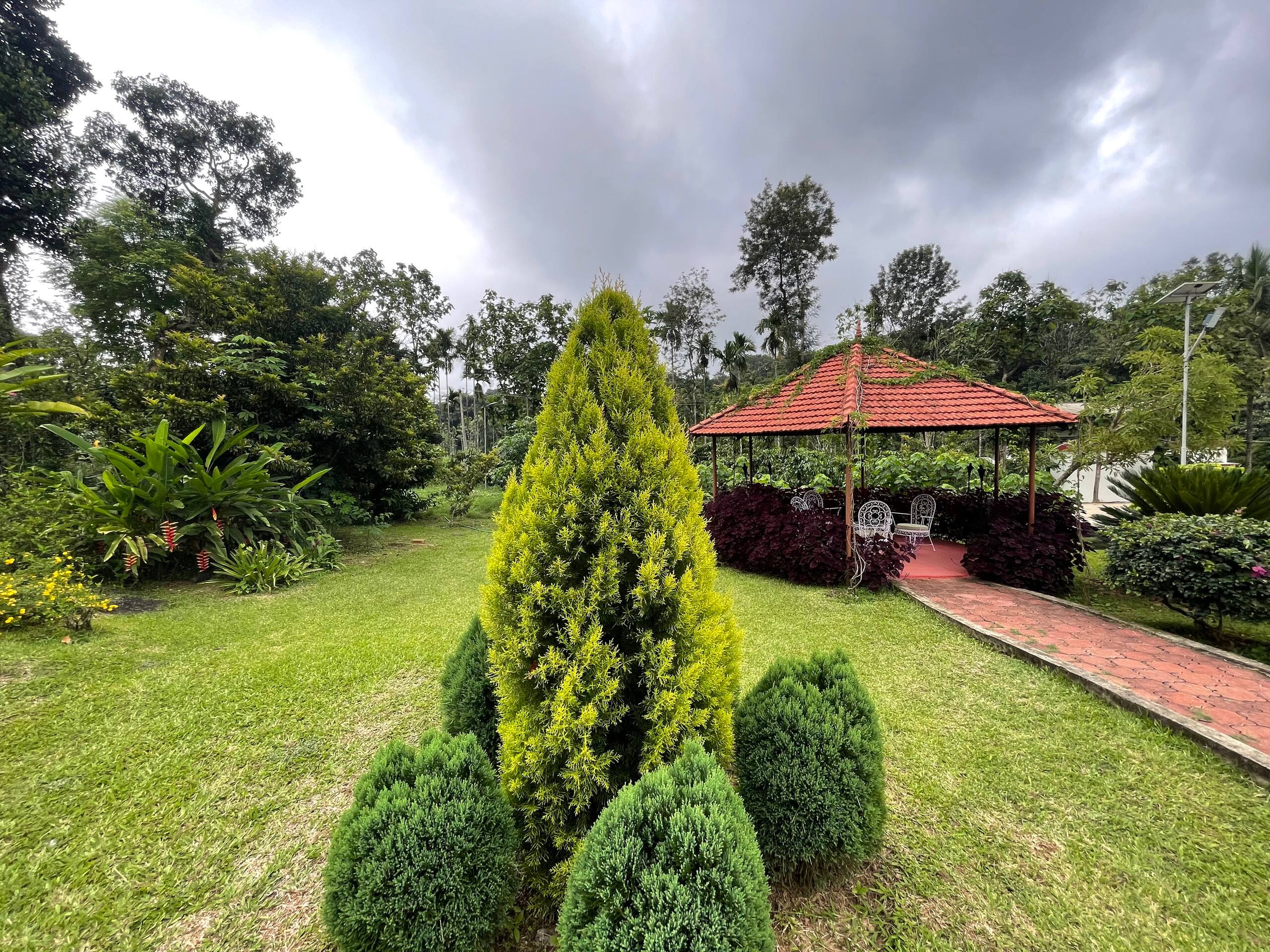 3 BR Bungalow "on the rocks" in Coorg | AC & WiFi 34