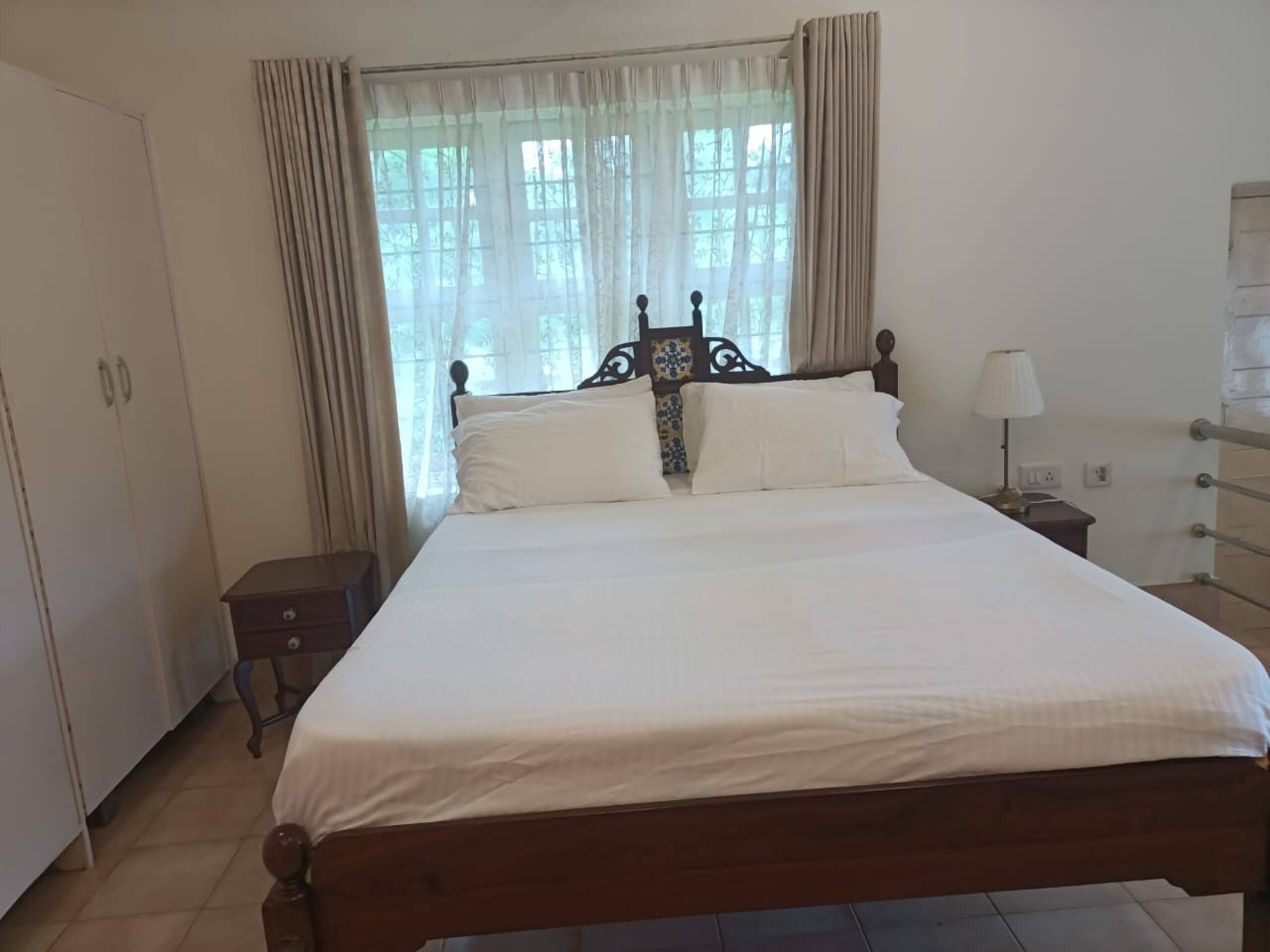 3 BR Bungalow "on the rocks" in Coorg | AC & WiFi 4