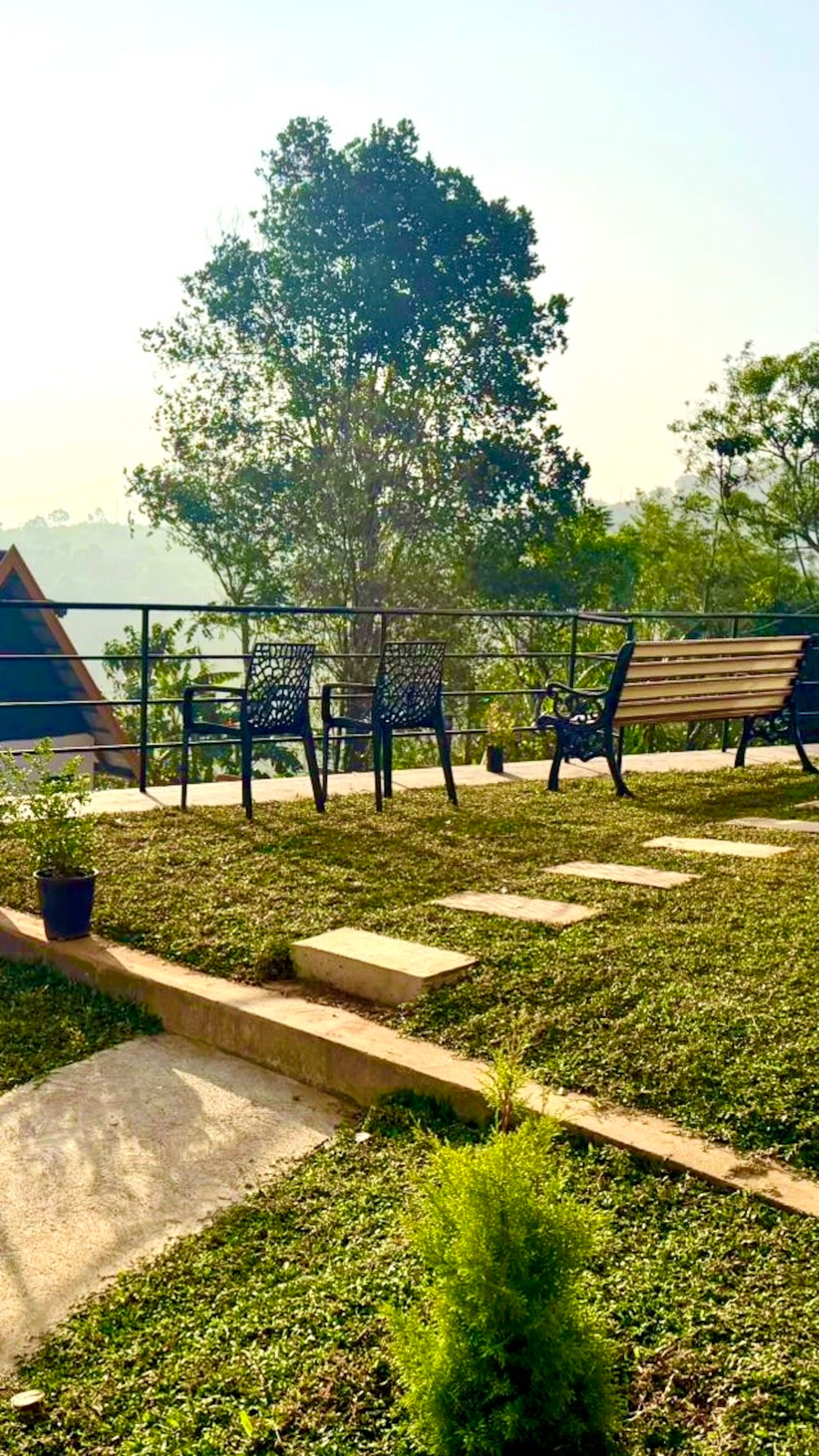 Private Resort with Pool | Vagamon - Kuttikkanam 34