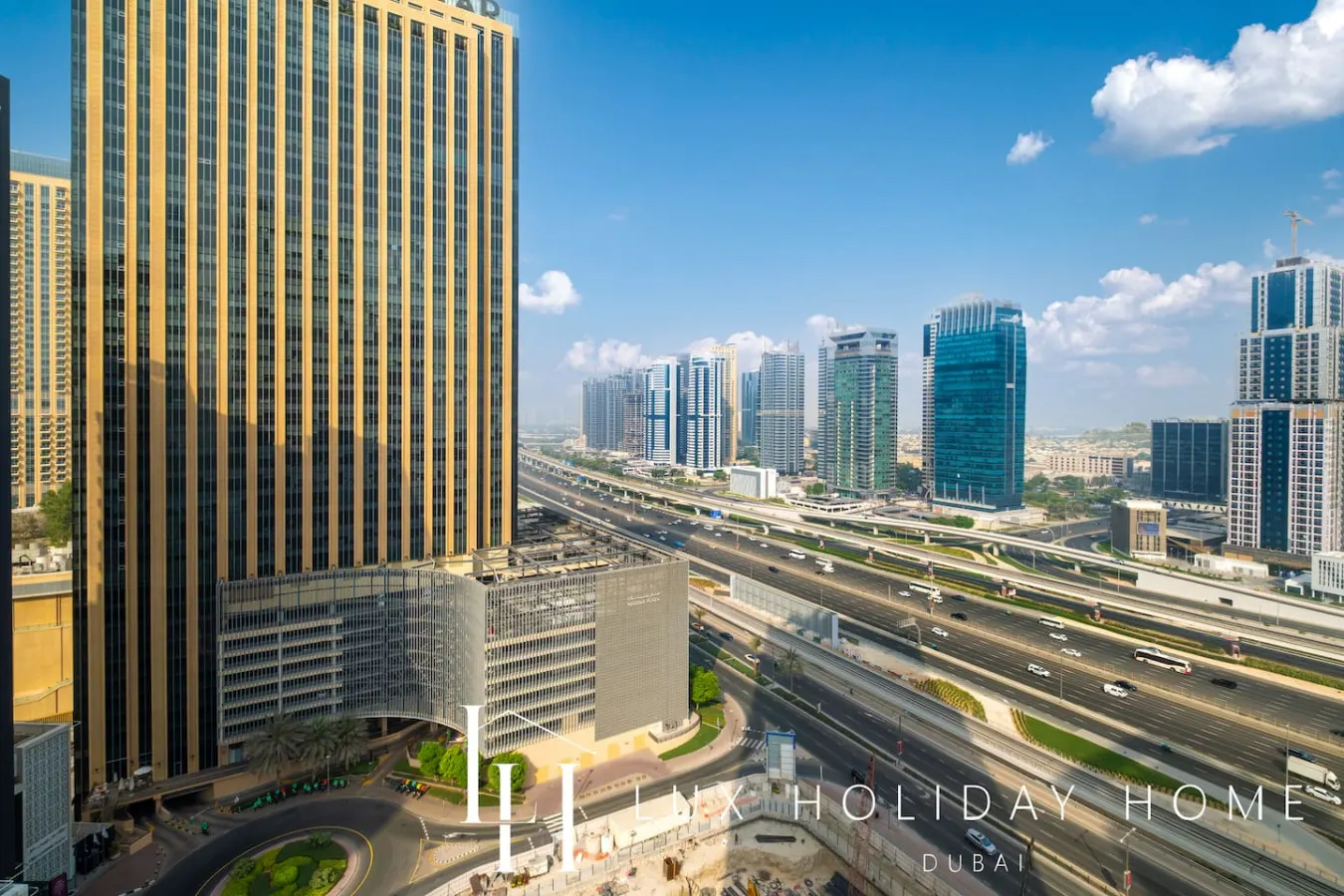 LUX The West Avenue Dubai Marina Suite 19