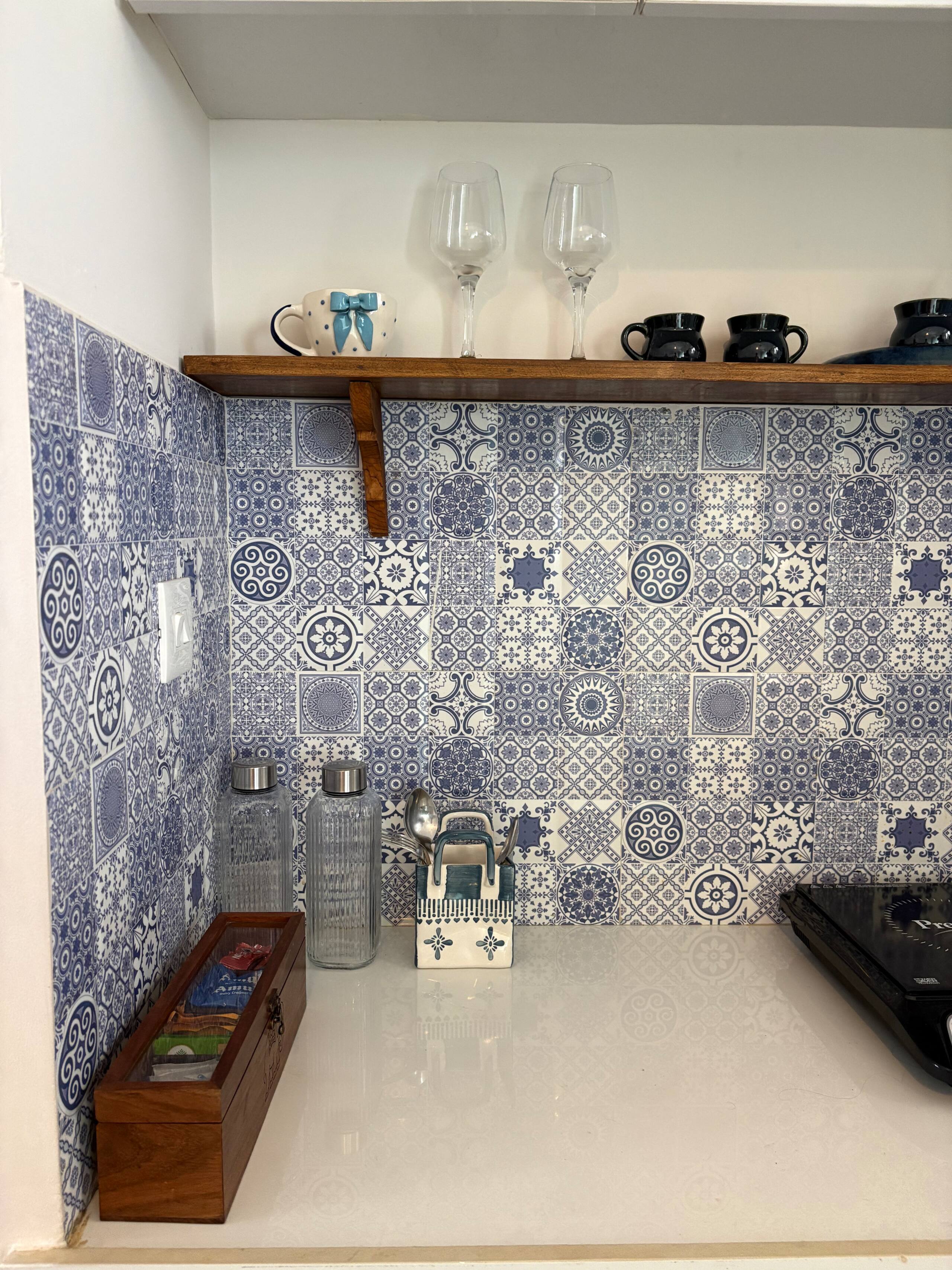 Scenic 1 bhk with bathtub in Siolim |Mimoso stays 26