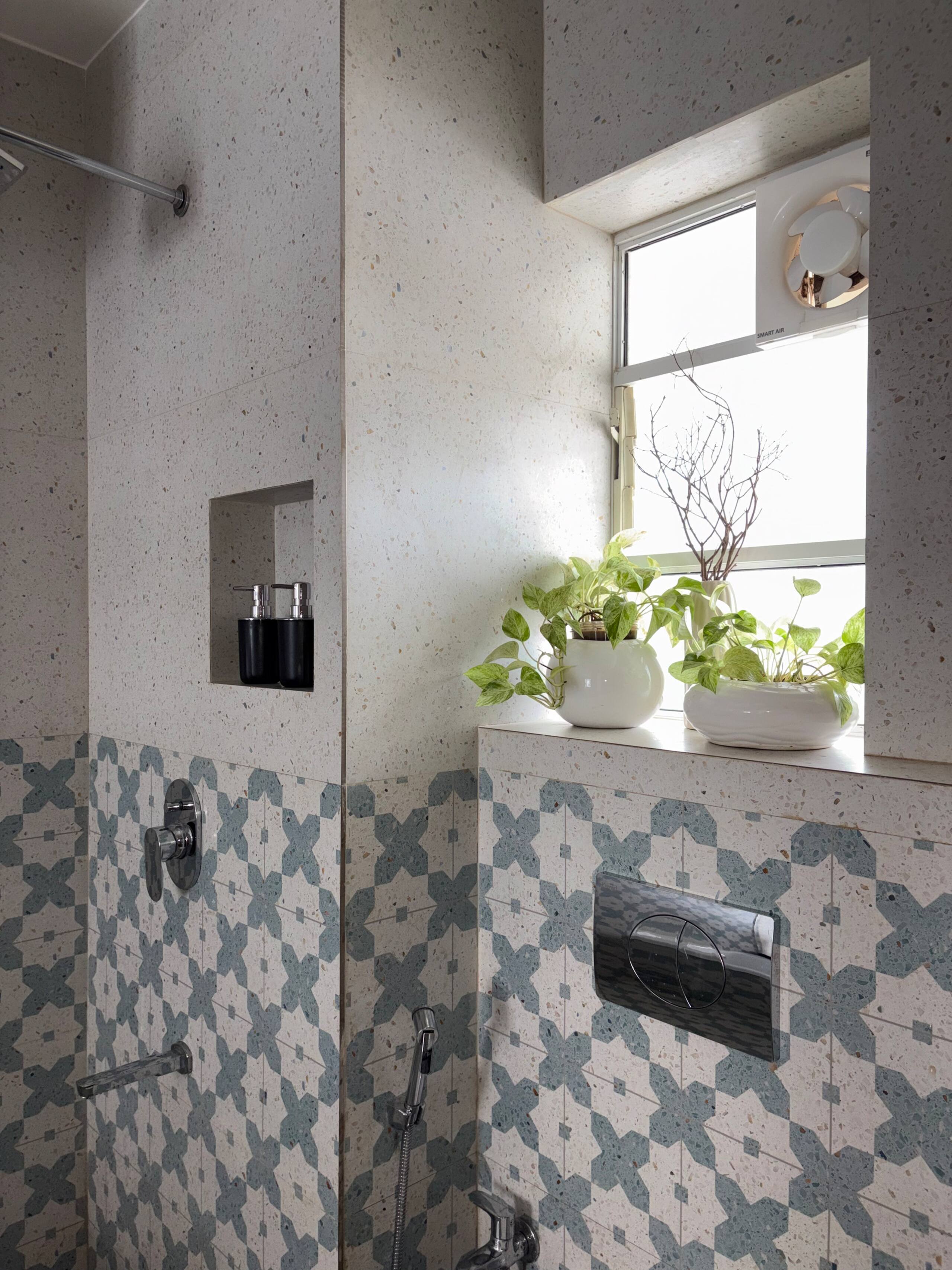 Scenic 1 bhk with bathtub in Siolim |Mimoso stays 33