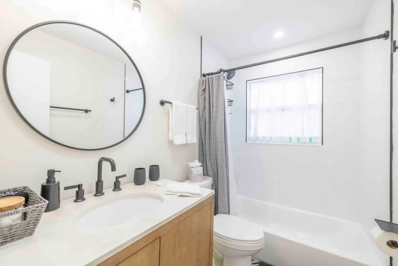 Large 8 Beds/4 Bath Heated Pool House Delray Beach 19