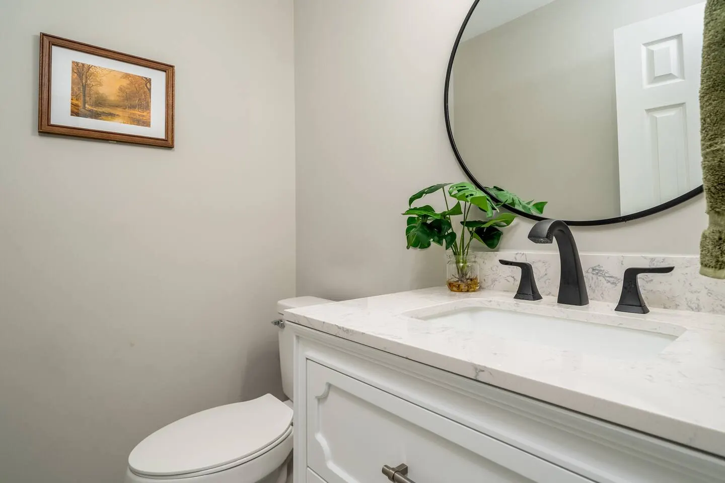 Rustic Oakwood Townhouse 16