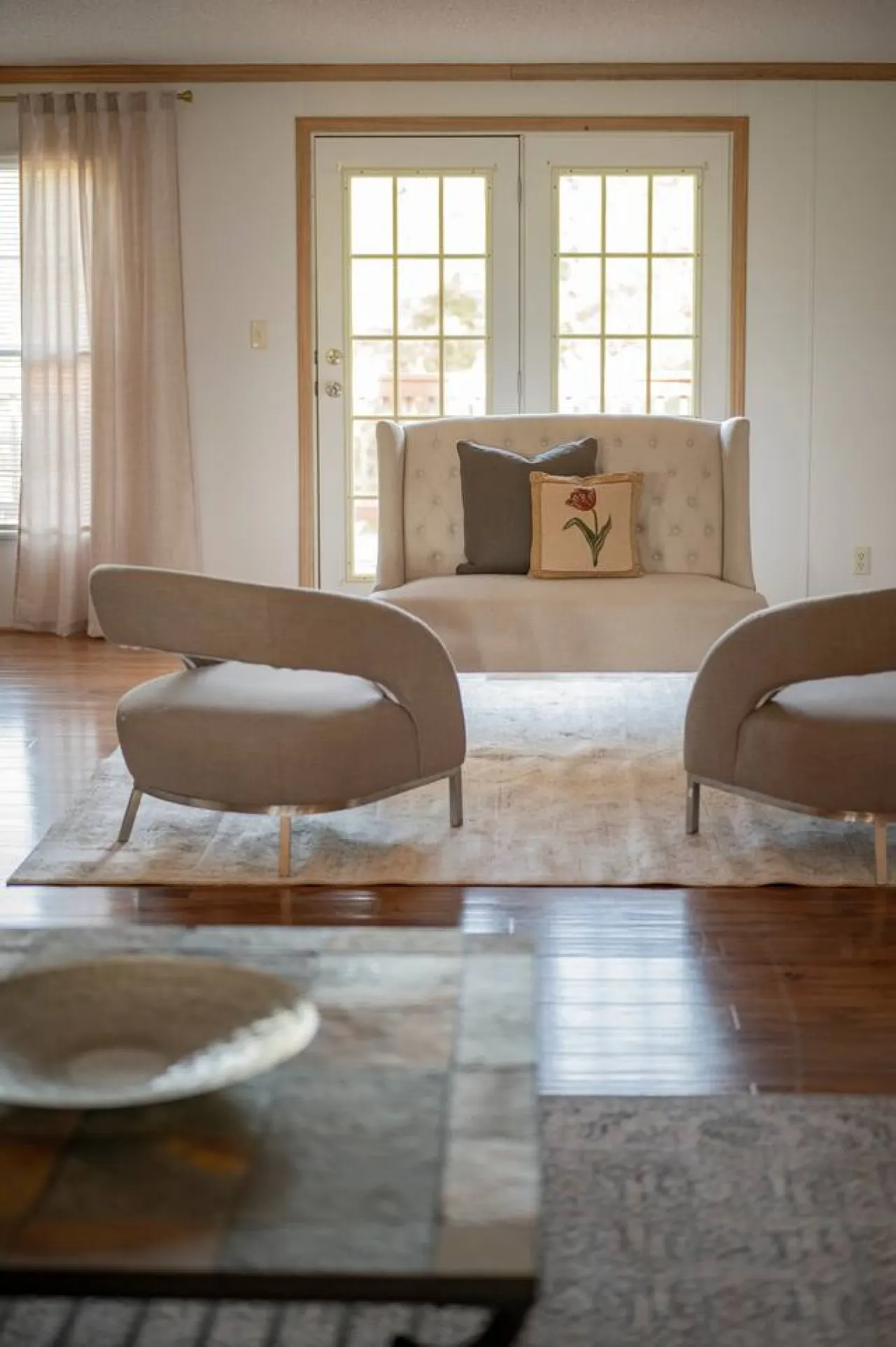 Tranquil 4-BDR Escape | 2King Beds + Free Parking* — photo 2