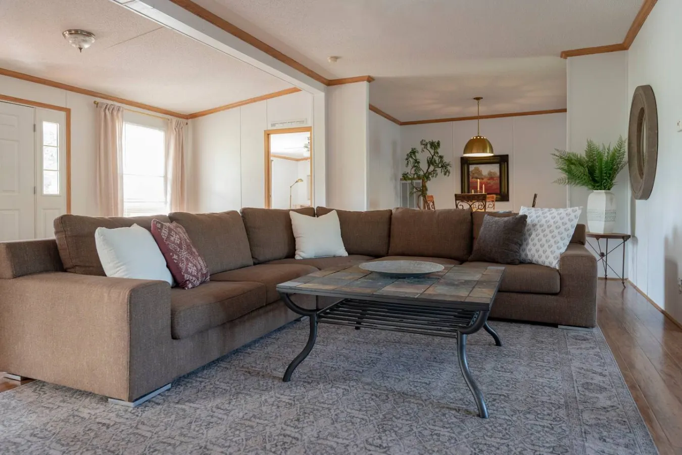 Tranquil 4-BDR Escape 2King Beds + Free Parking* 9