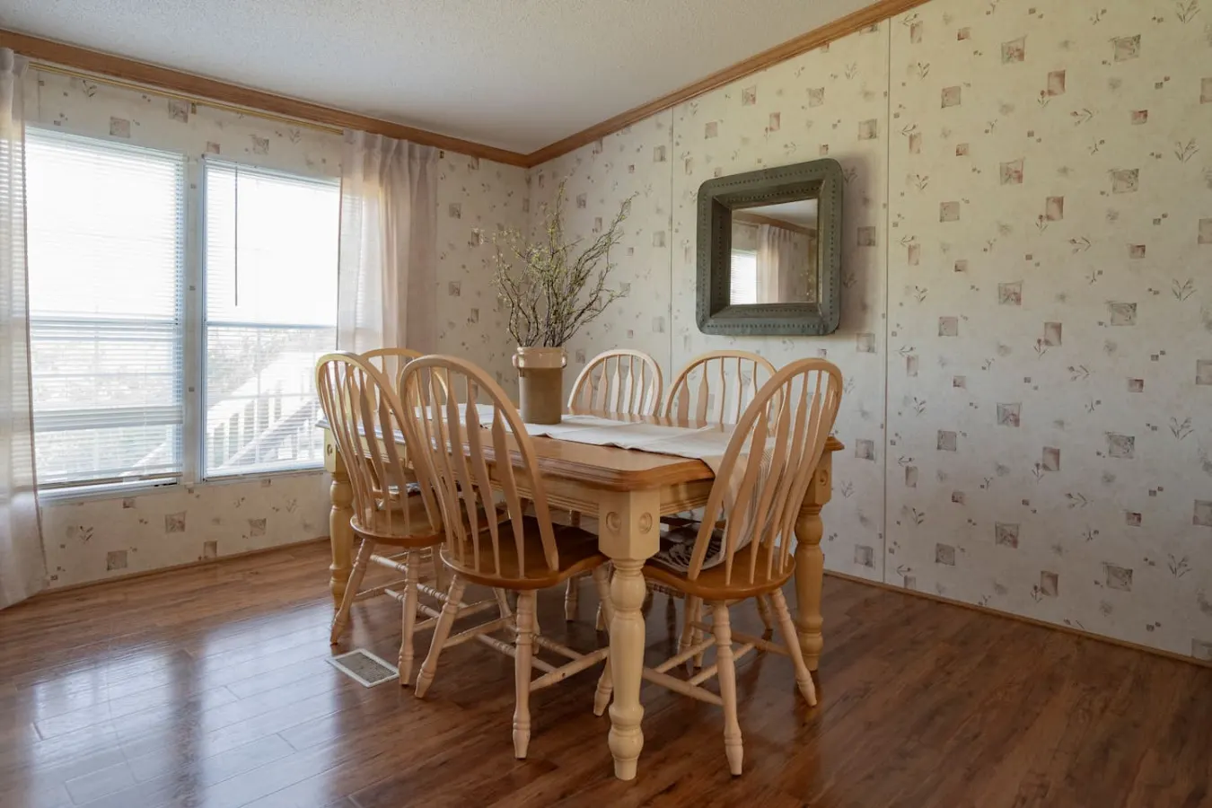 Tranquil 4-BDR Escape 2King Beds + Free Parking* 14