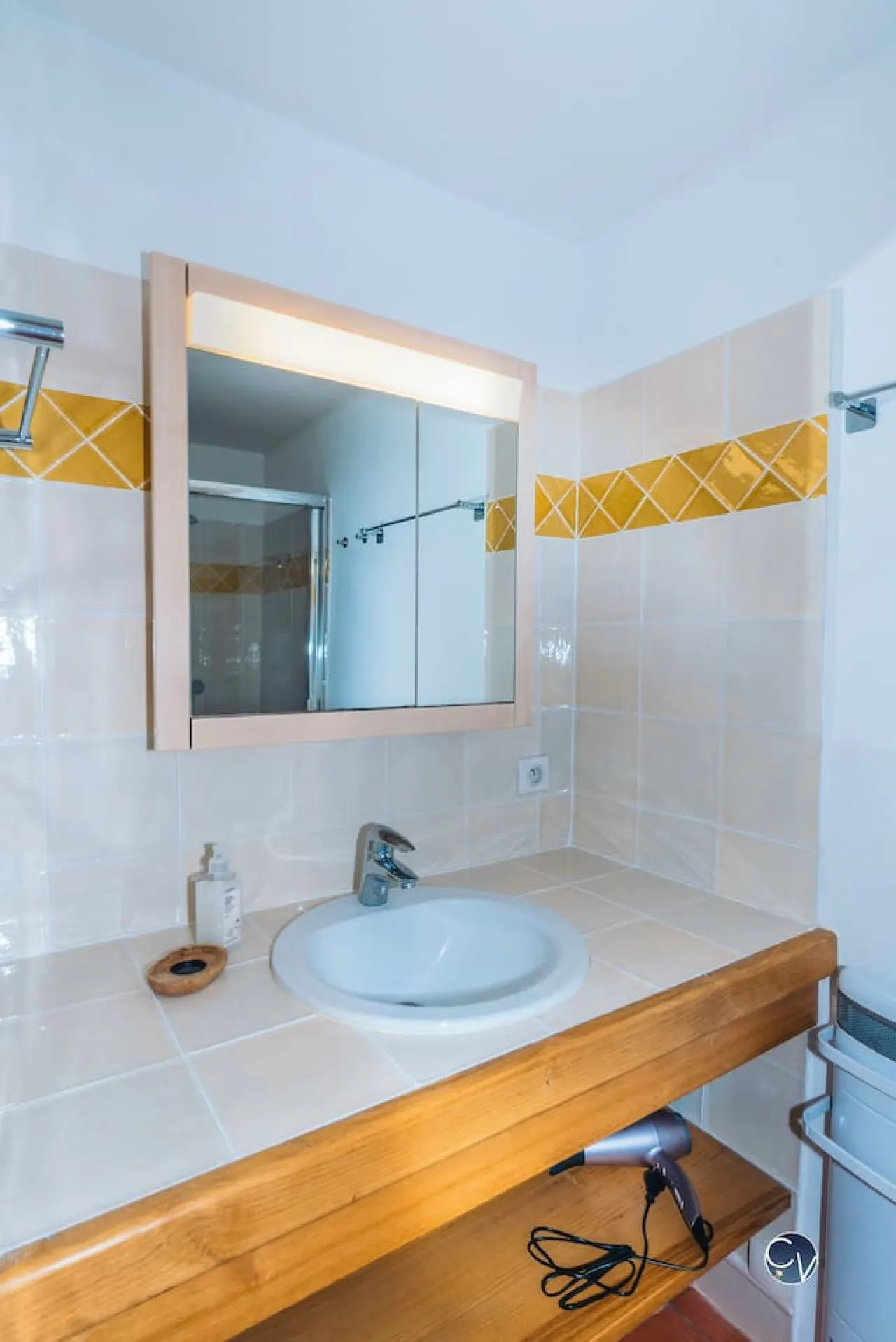 Superbe Appartement dans château avec Piscine 12