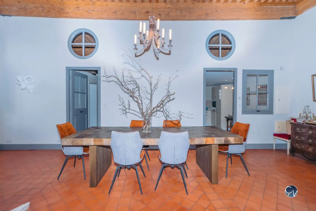 Superbe Appartement dans château avec Piscine 13