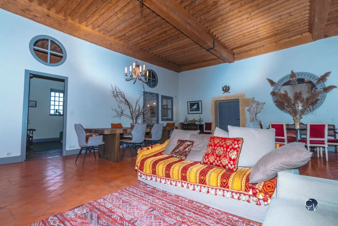 Superbe Appartement dans château avec Piscine 15