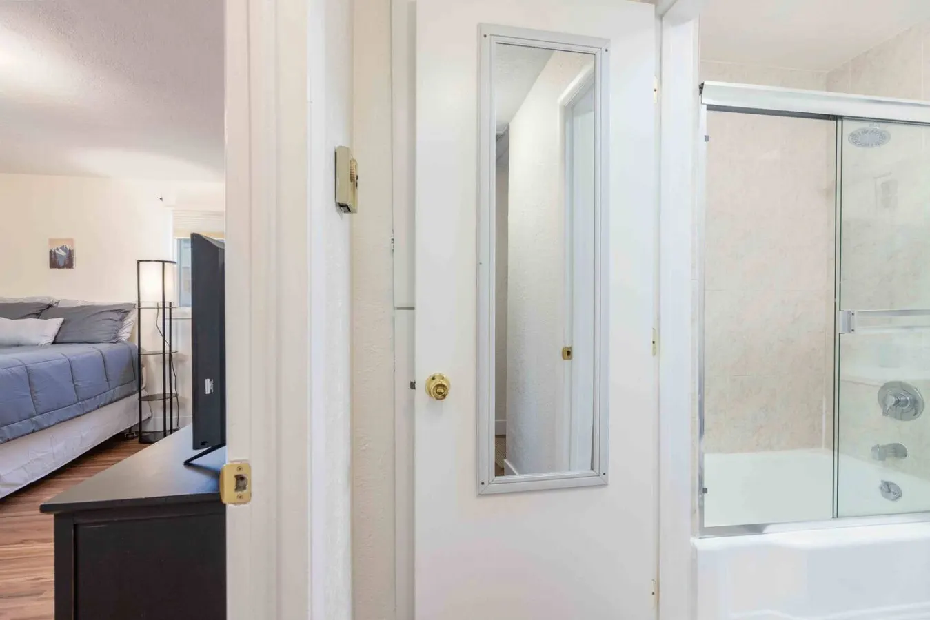 Millcreek Basecamp - Pet friendly and Convenient! 10