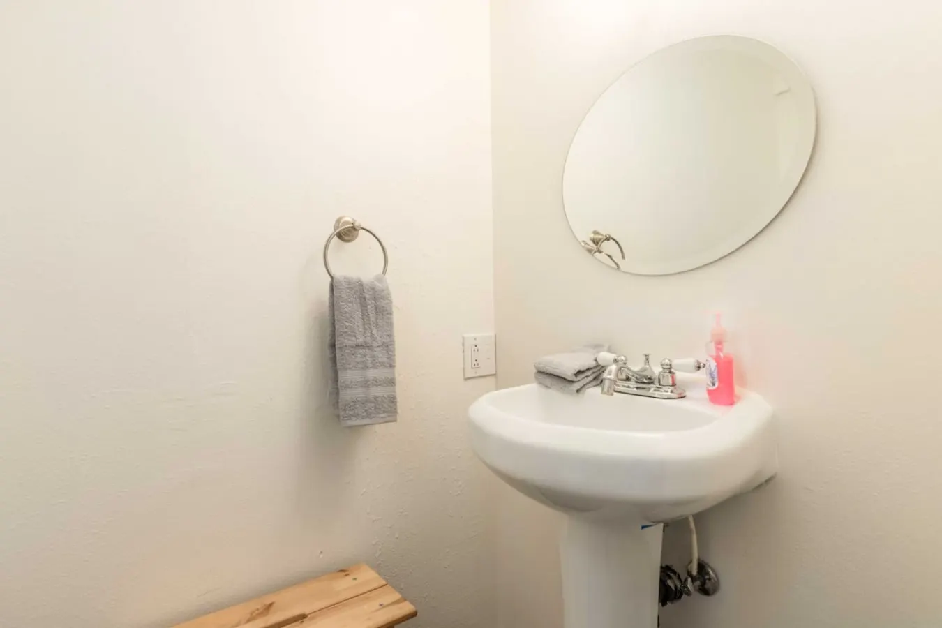Millcreek Basecamp - Pet friendly and Convenient! 20