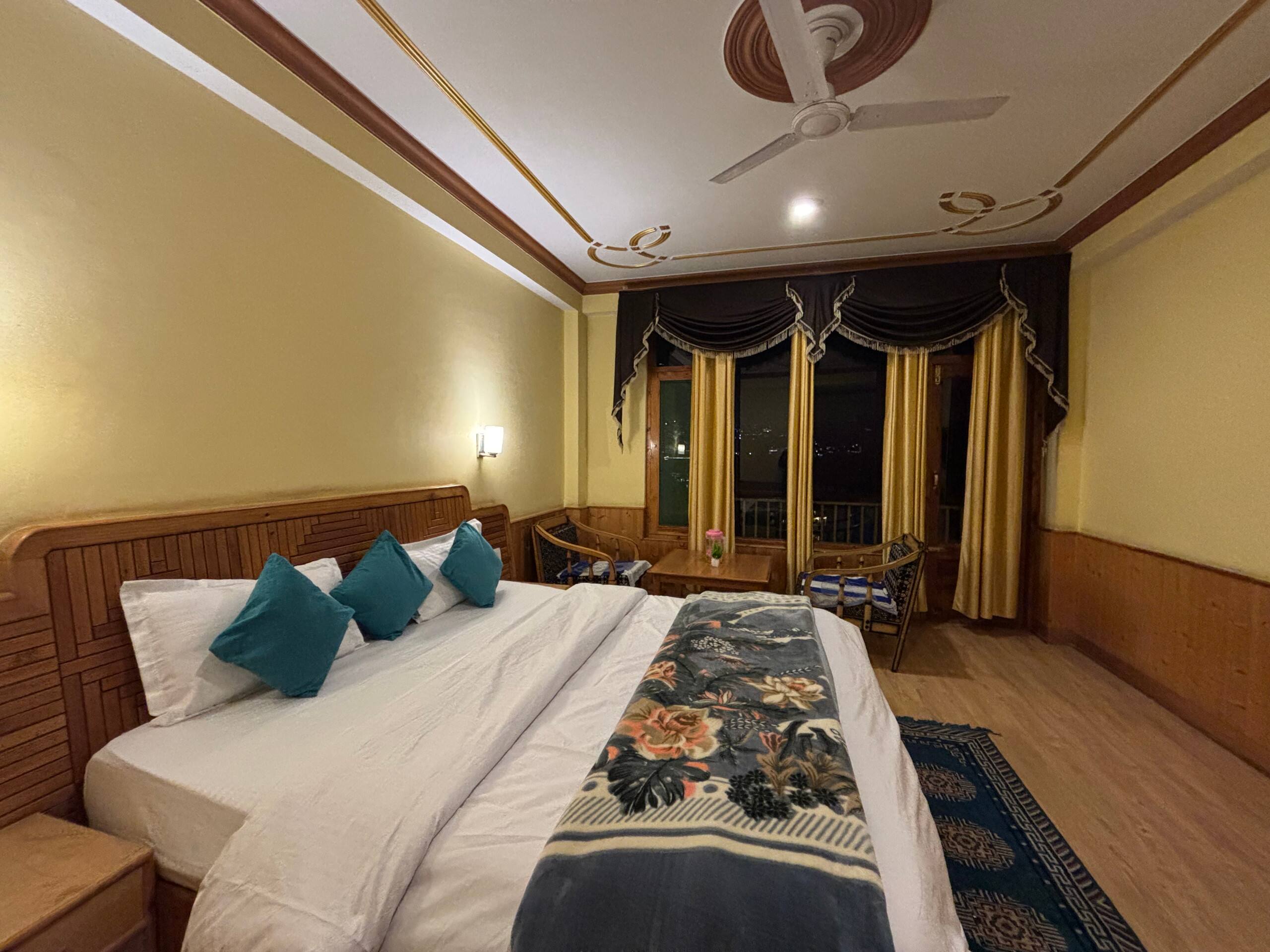 Three Room Set (Himalayan Tradition) 7