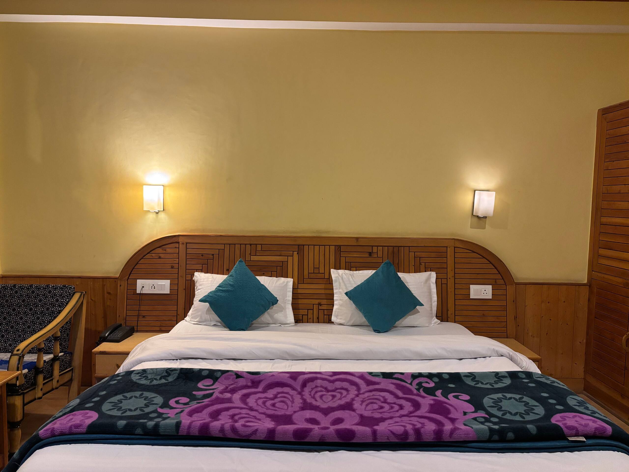 Three Room Set (Himalayan Tradition) 21