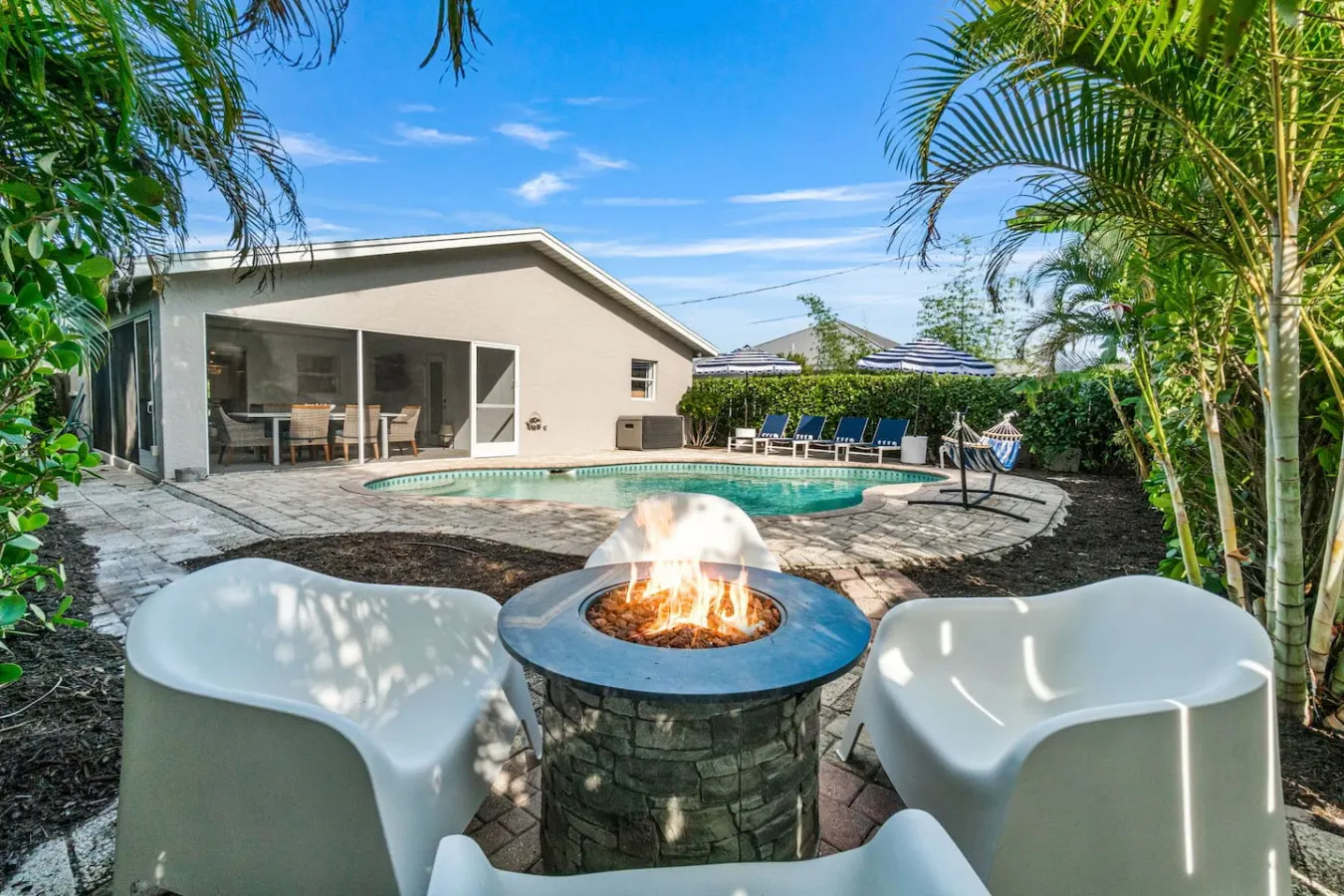 Goldfish Beach House 1