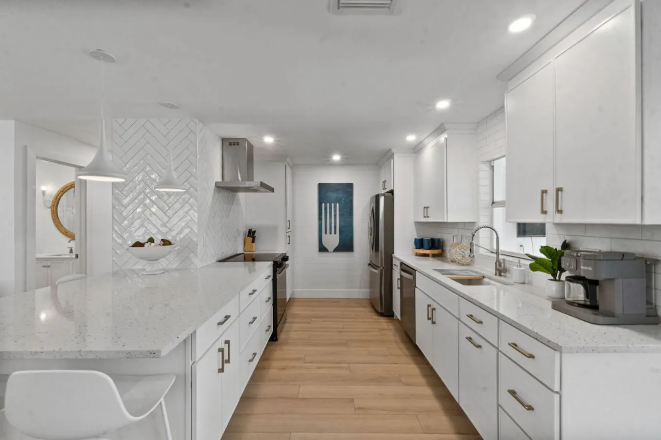 Goldfish Beach House 20