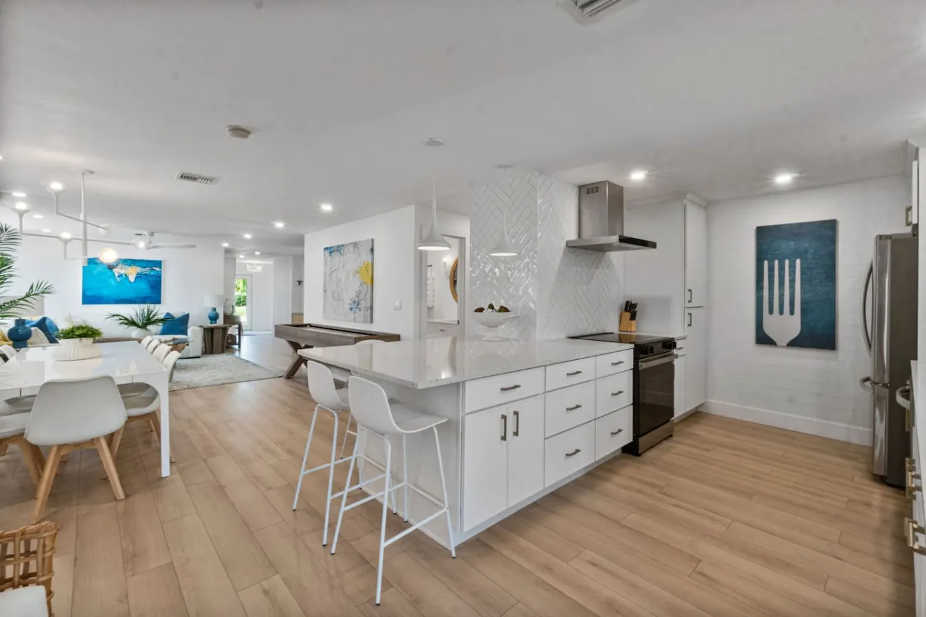 Goldfish Beach House 4