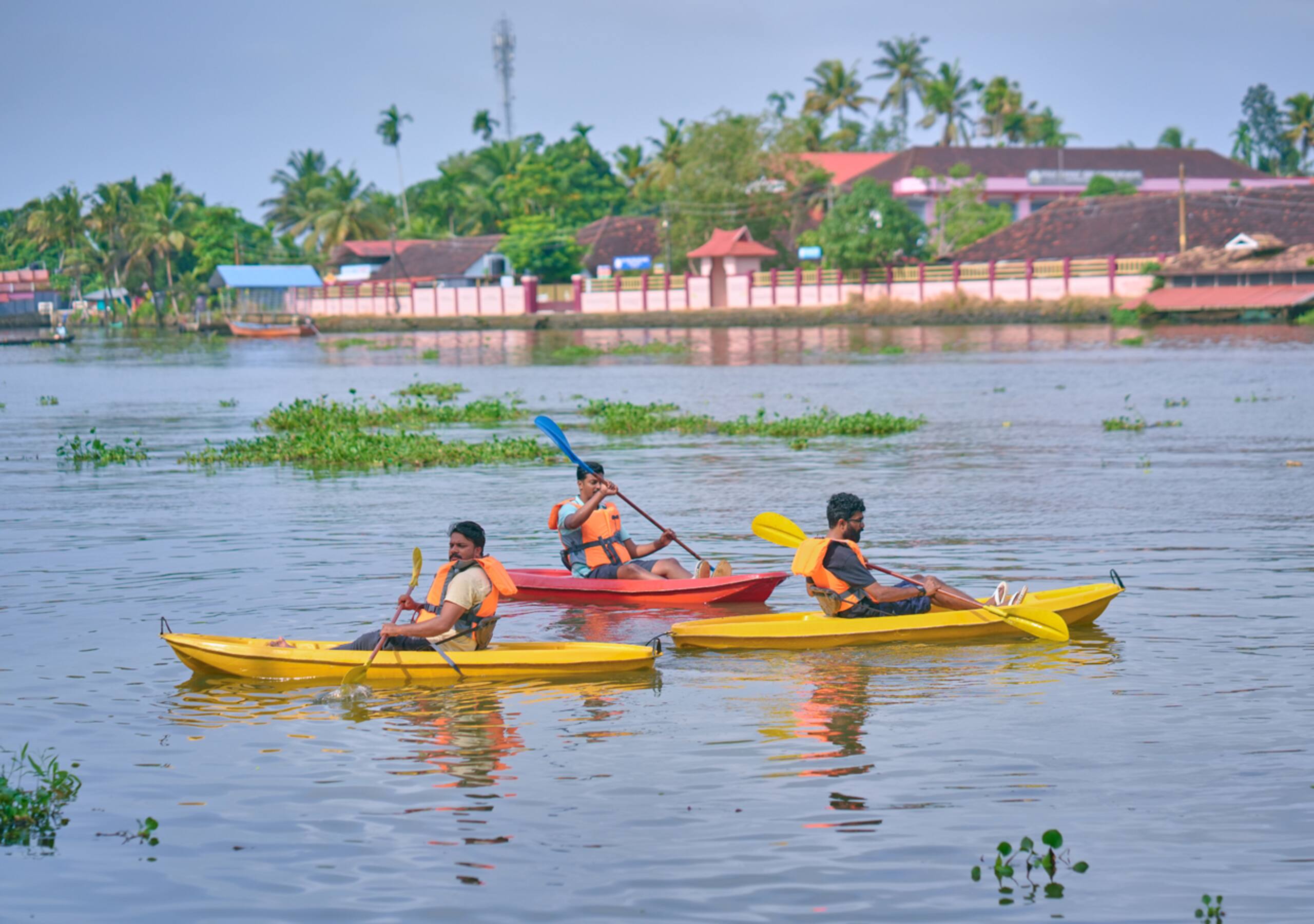 Alappuzha Lakefront Heritage Home | Backwaters 7