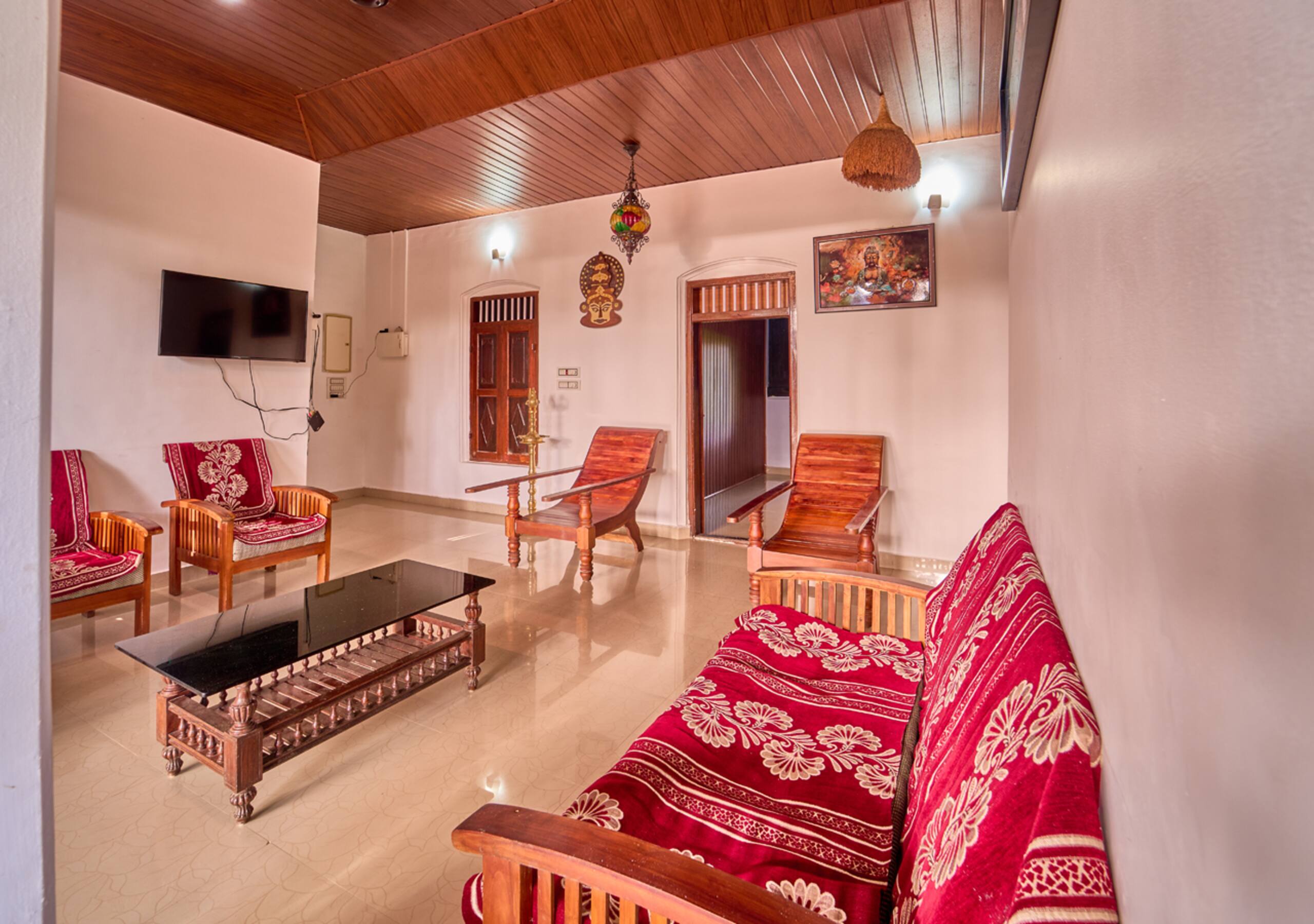 Alappuzha Lakefront Heritage Home | Backwaters 10