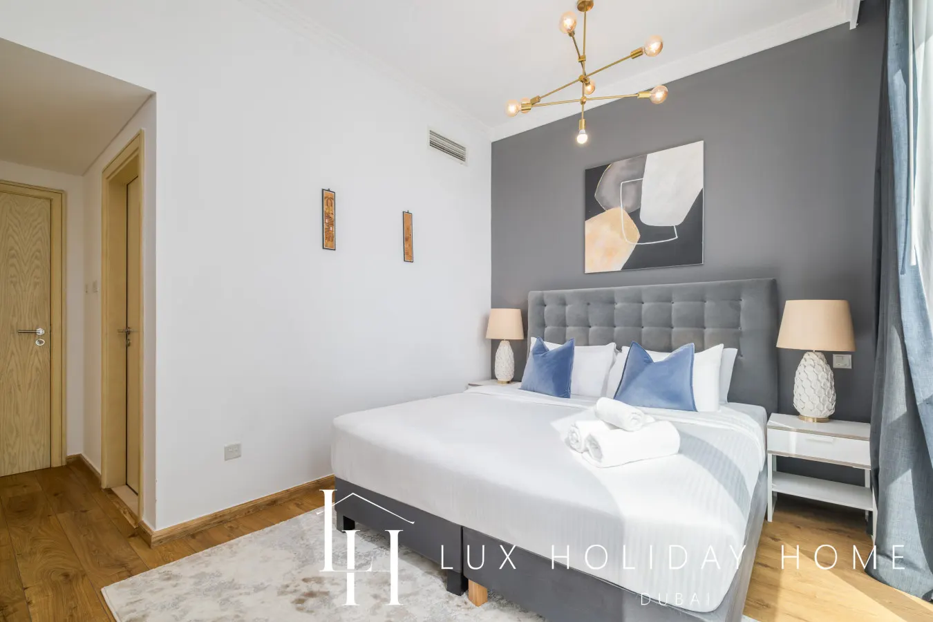 LUX The JBR Beach Sea View Suite 19
