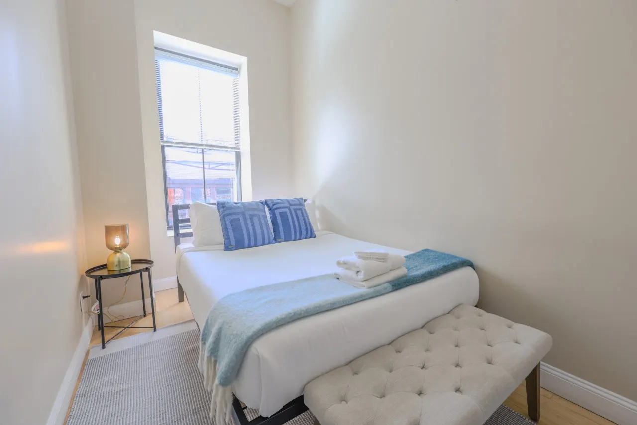 4bed 2bath Apartment in Downtown Boston 3