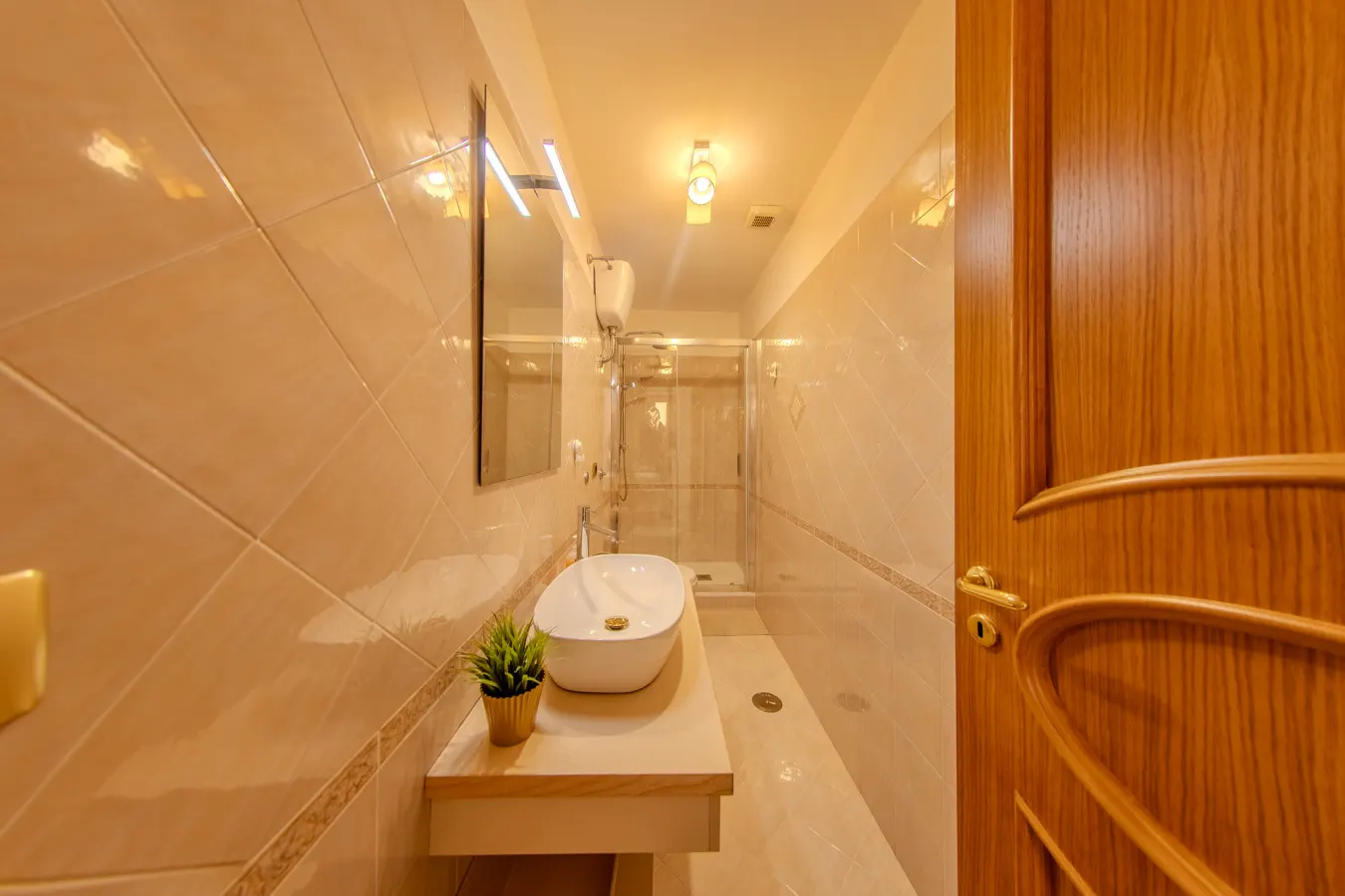 Casa Vacanze La Piazzetta 8