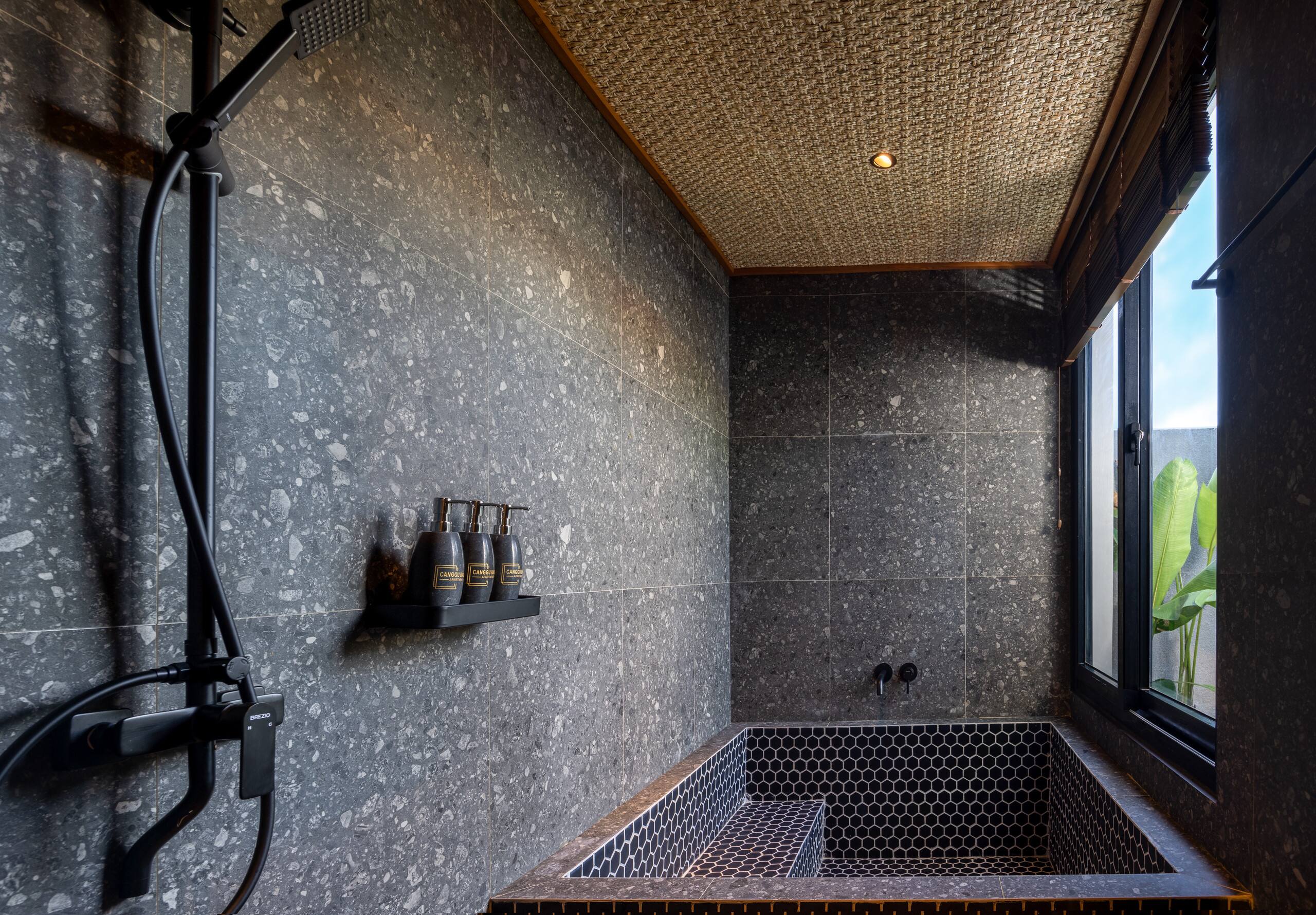 Modern One bedroom villa in Canggu 8