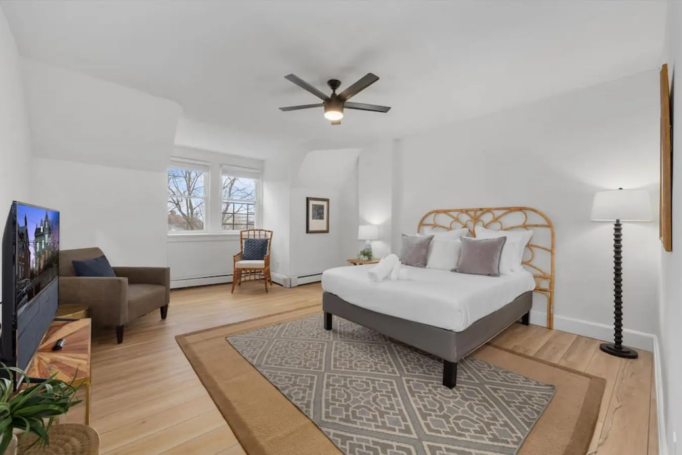 Cozy 3BR near Zoo Hospitals UC Free Parking 1