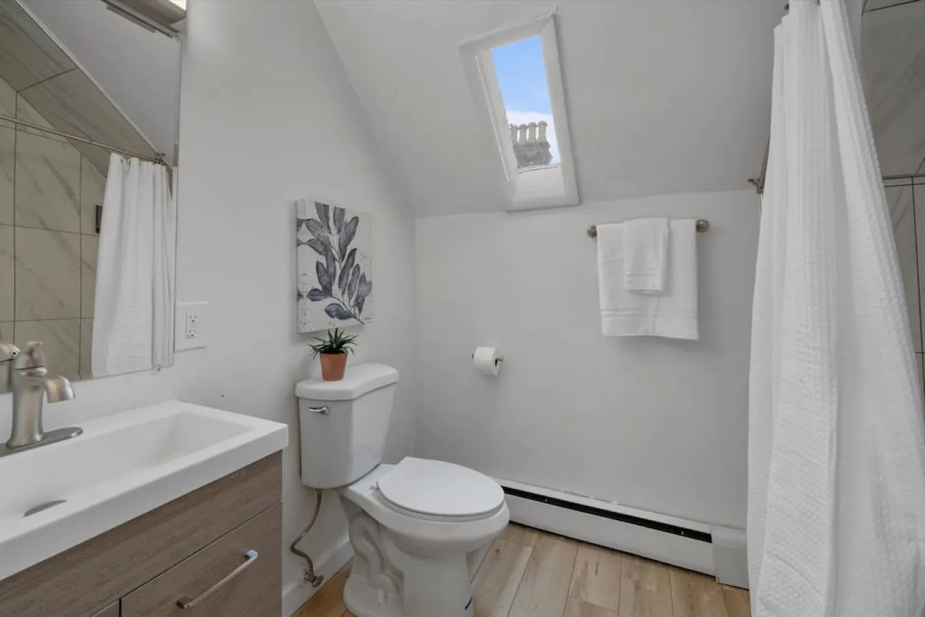Cozy 3BR near Zoo Hospitals UC Free Parking 13