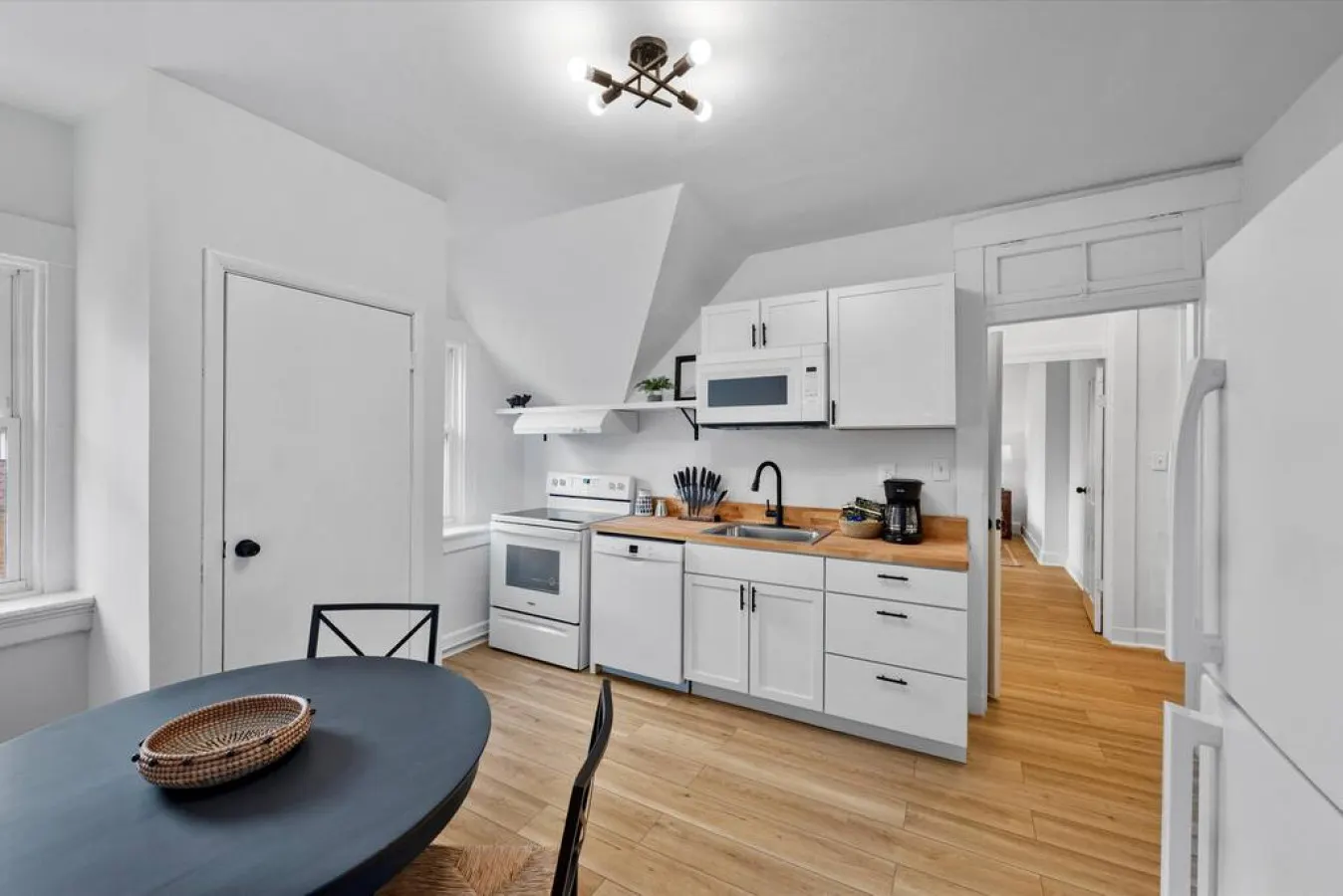 Cozy 3BR near Zoo Hospitals UC Free Parking 20