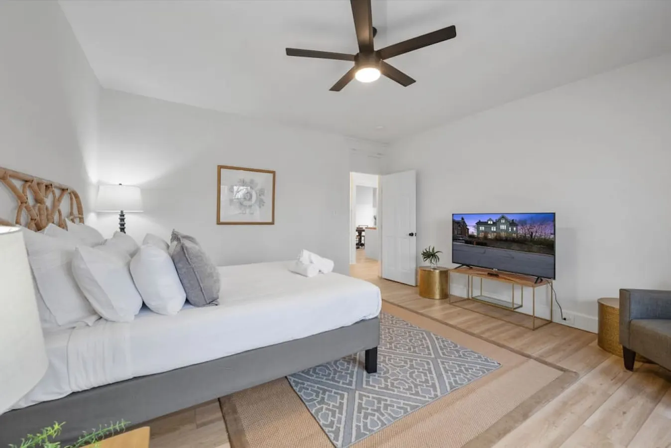 Cozy 3BR near Zoo Hospitals UC Free Parking 3