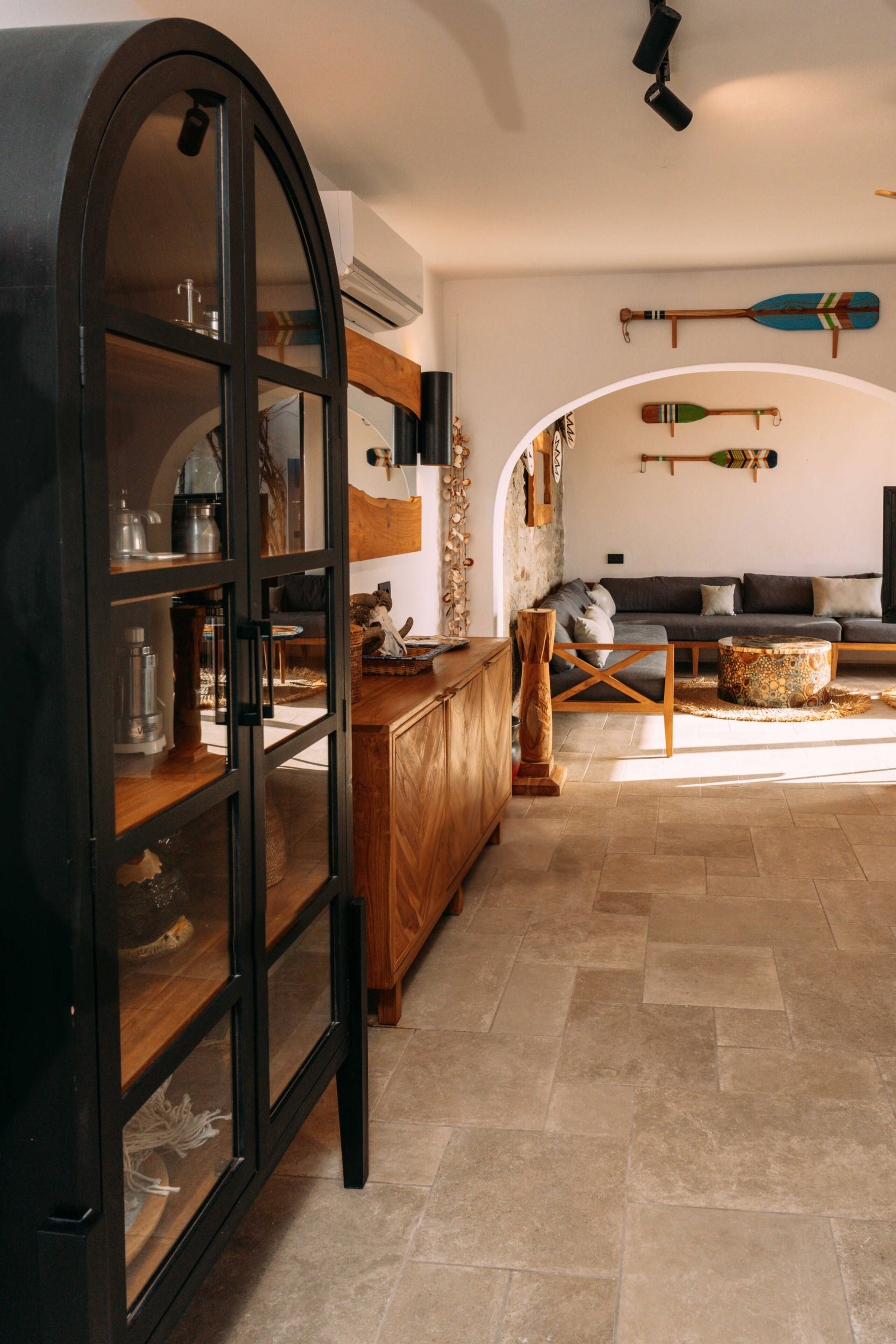 Villa Zina, Sunset View, St. Lazaros, 8 Bedrooms 15