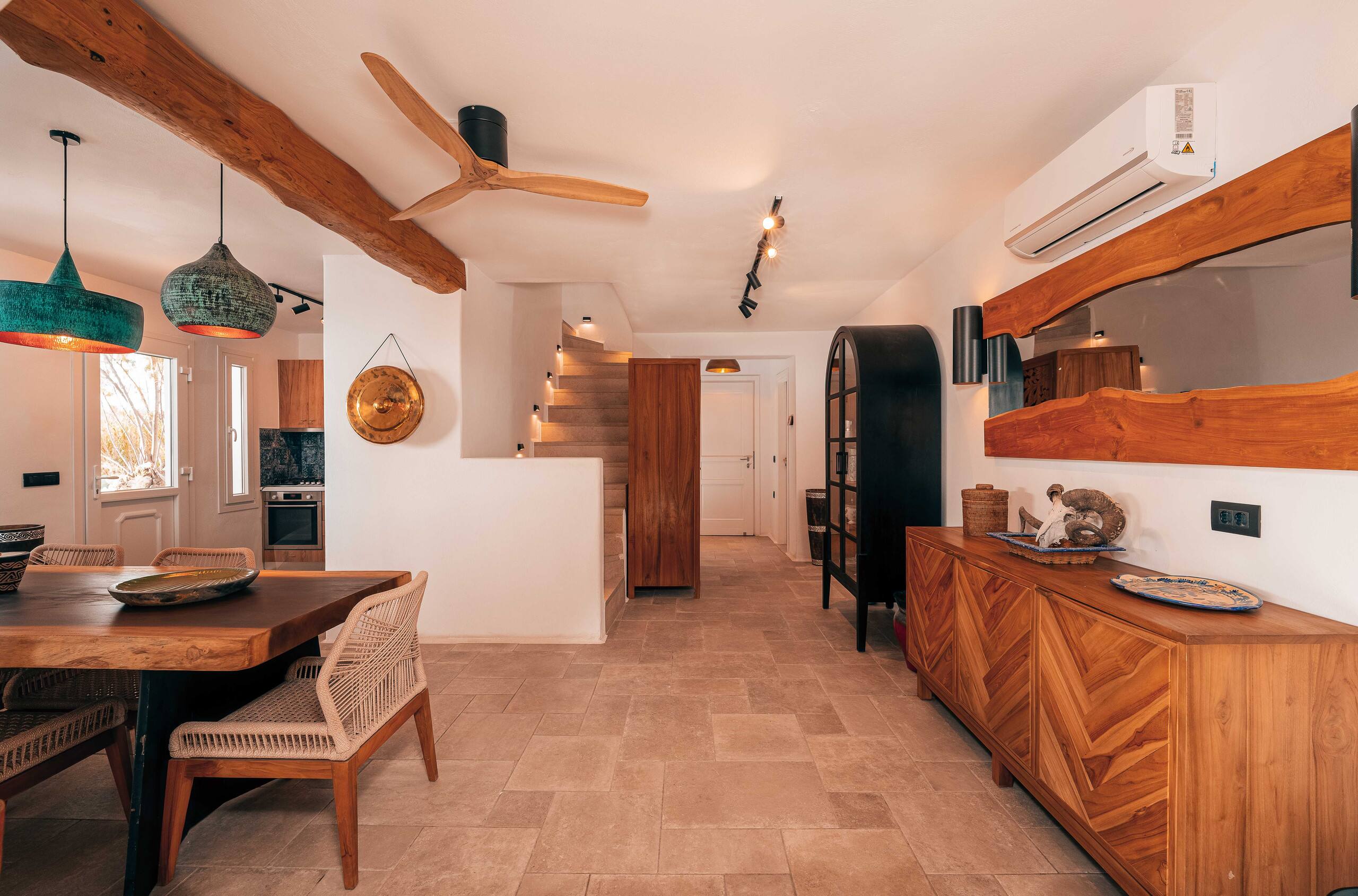 Villa Zina, Sunset View, St. Lazaros, 8 Bedrooms 34