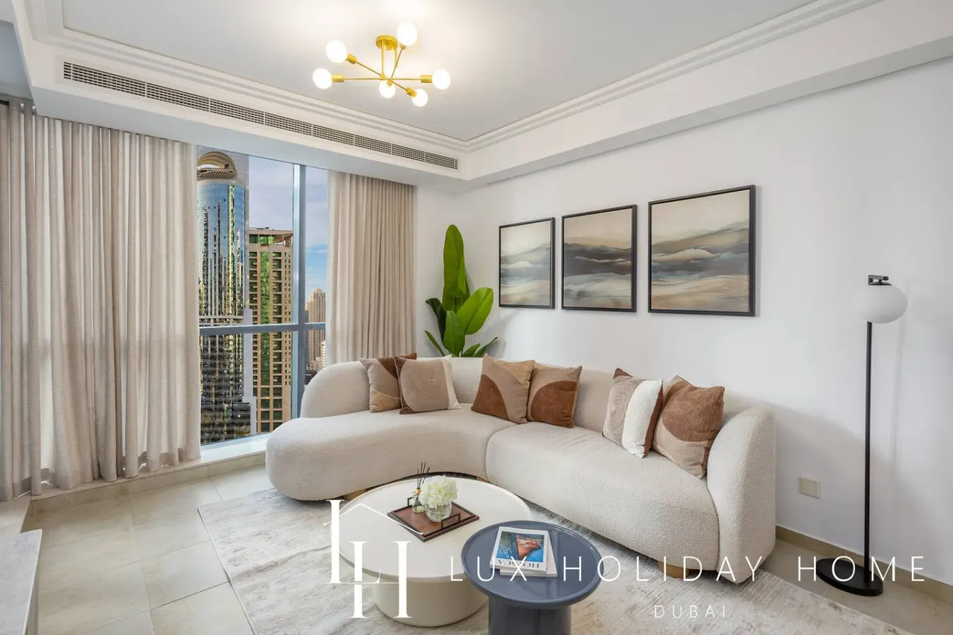 LUX | The JLT Gold Crest Suite