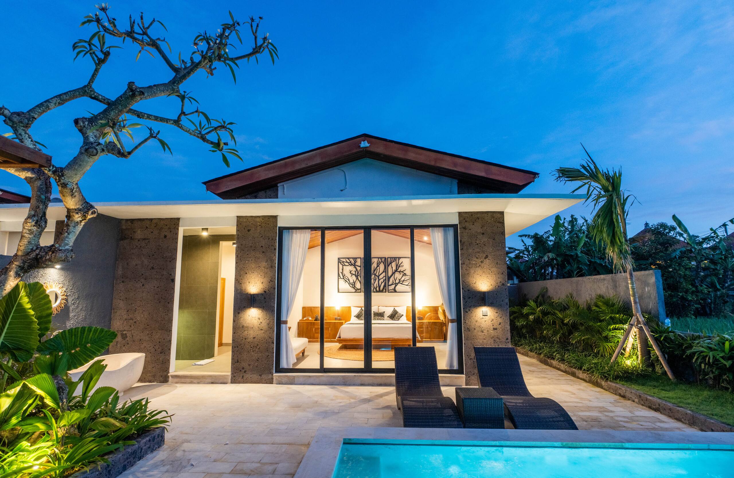 luxury 1 bed room private pool villa at Sebatu 38