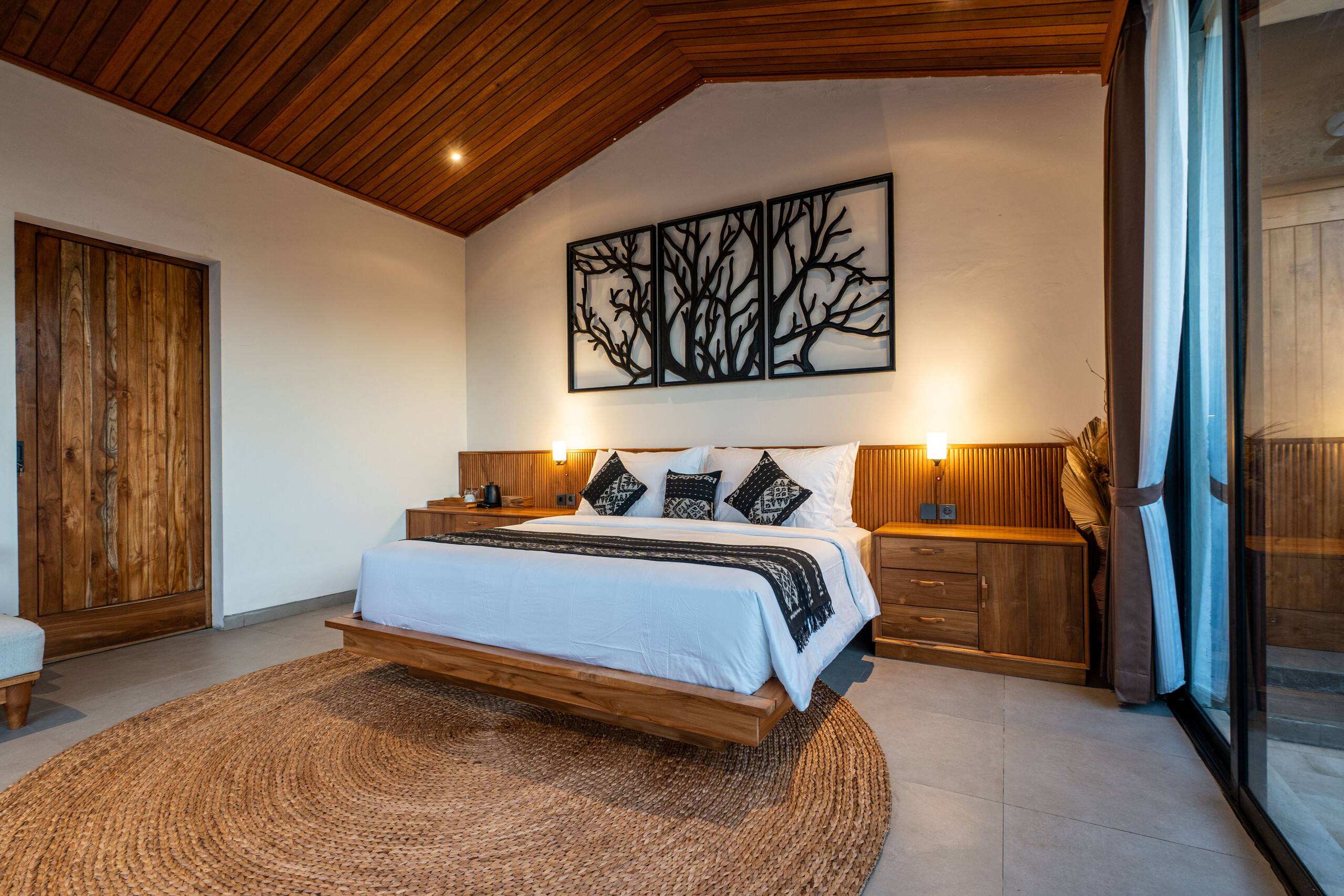 luxury 1 bed room private pool villa at Sebatu 16