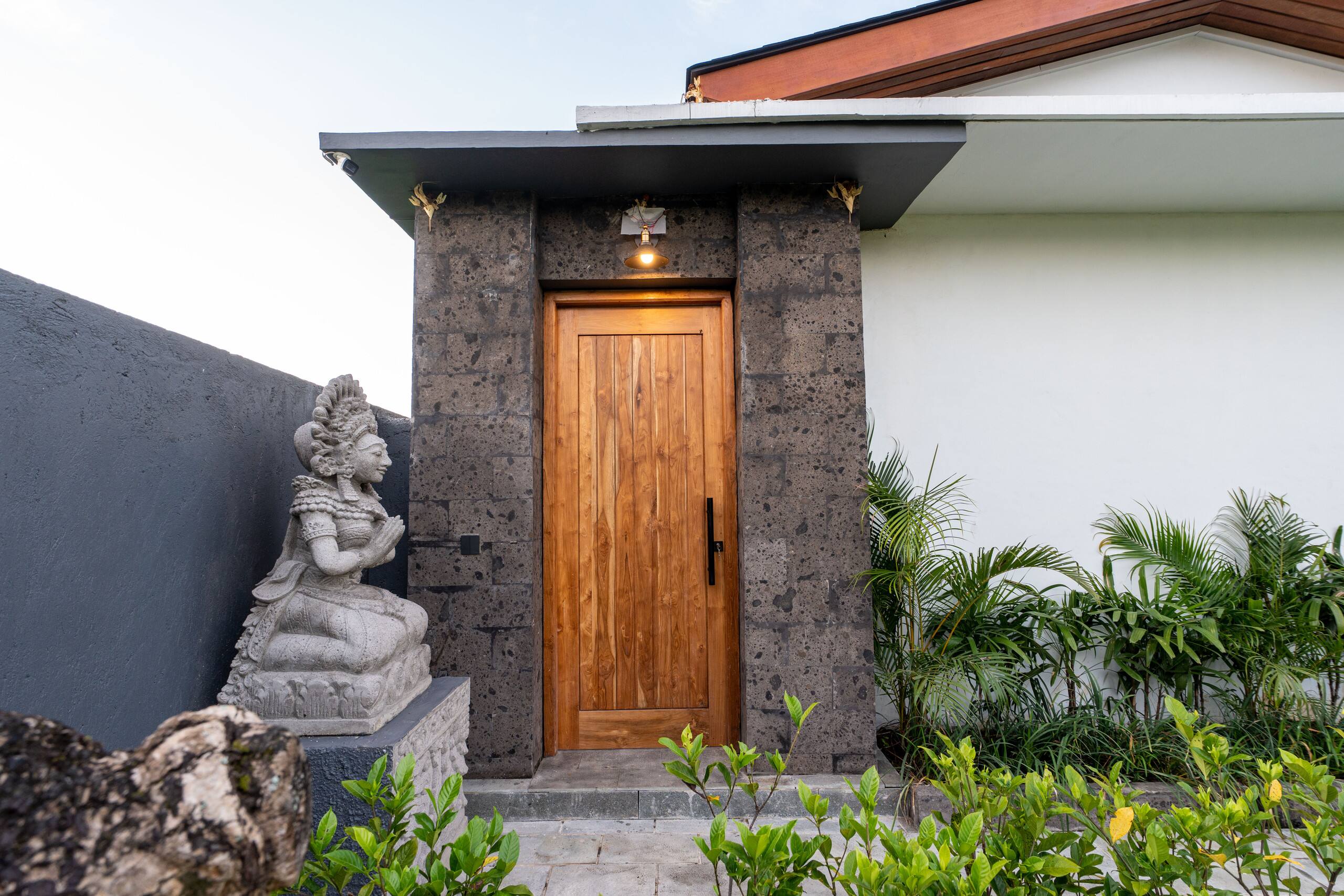 luxury 1 bed room private pool villa at Sebatu 36