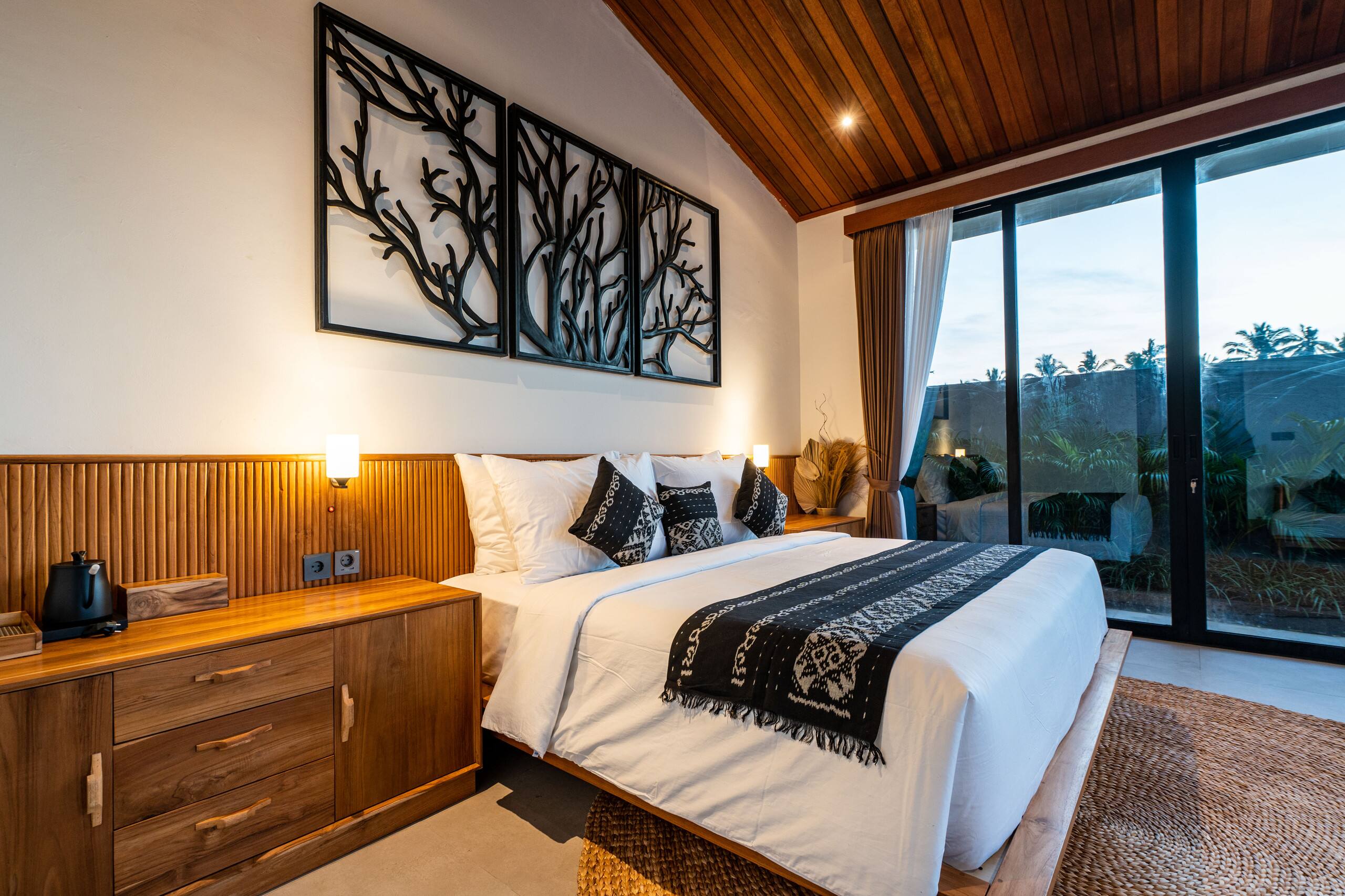 luxury 1 bed room private pool villa at Sebatu 17