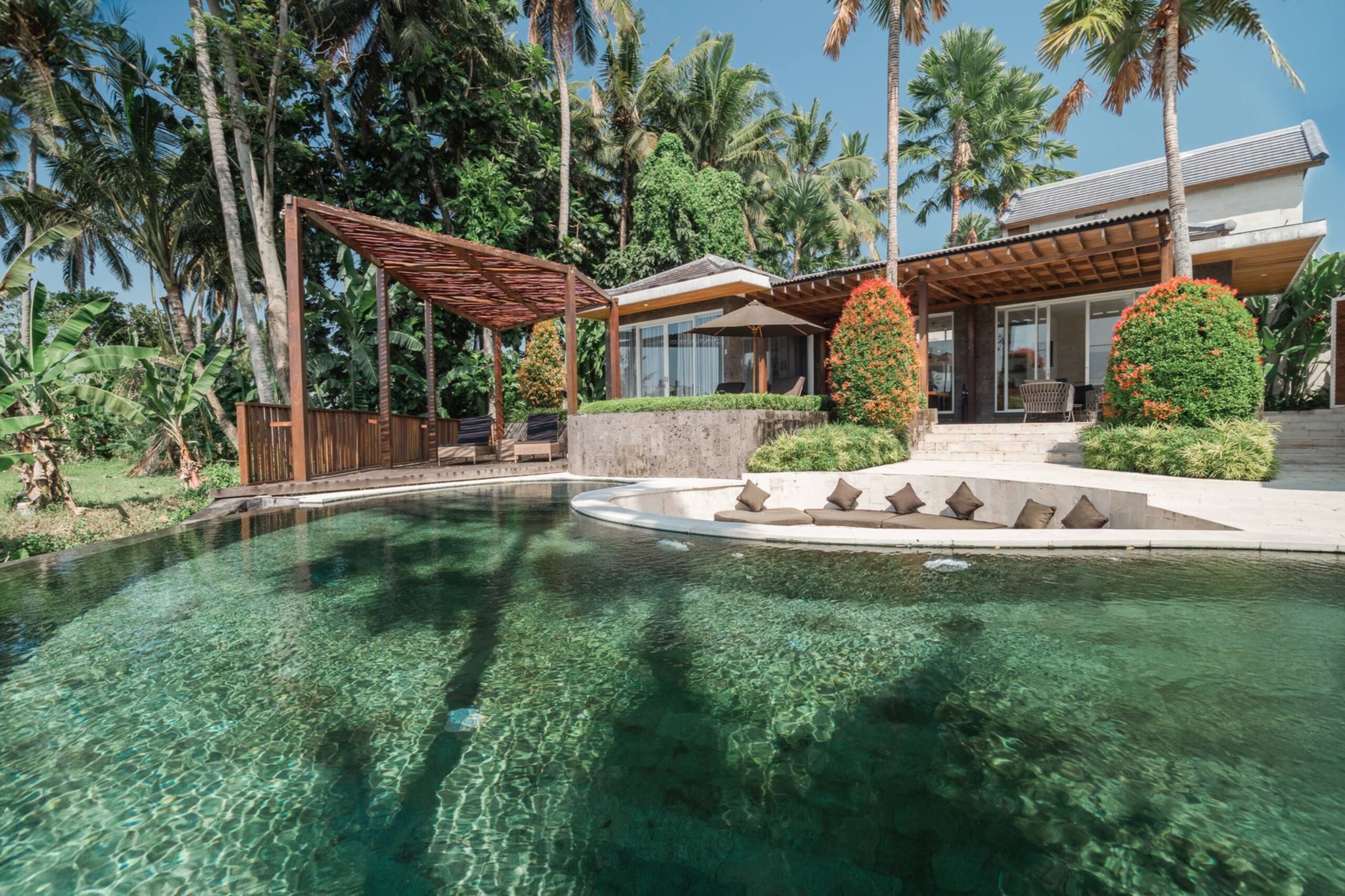Ubud 3BR Villa Private Pool & Rice Field Views 8