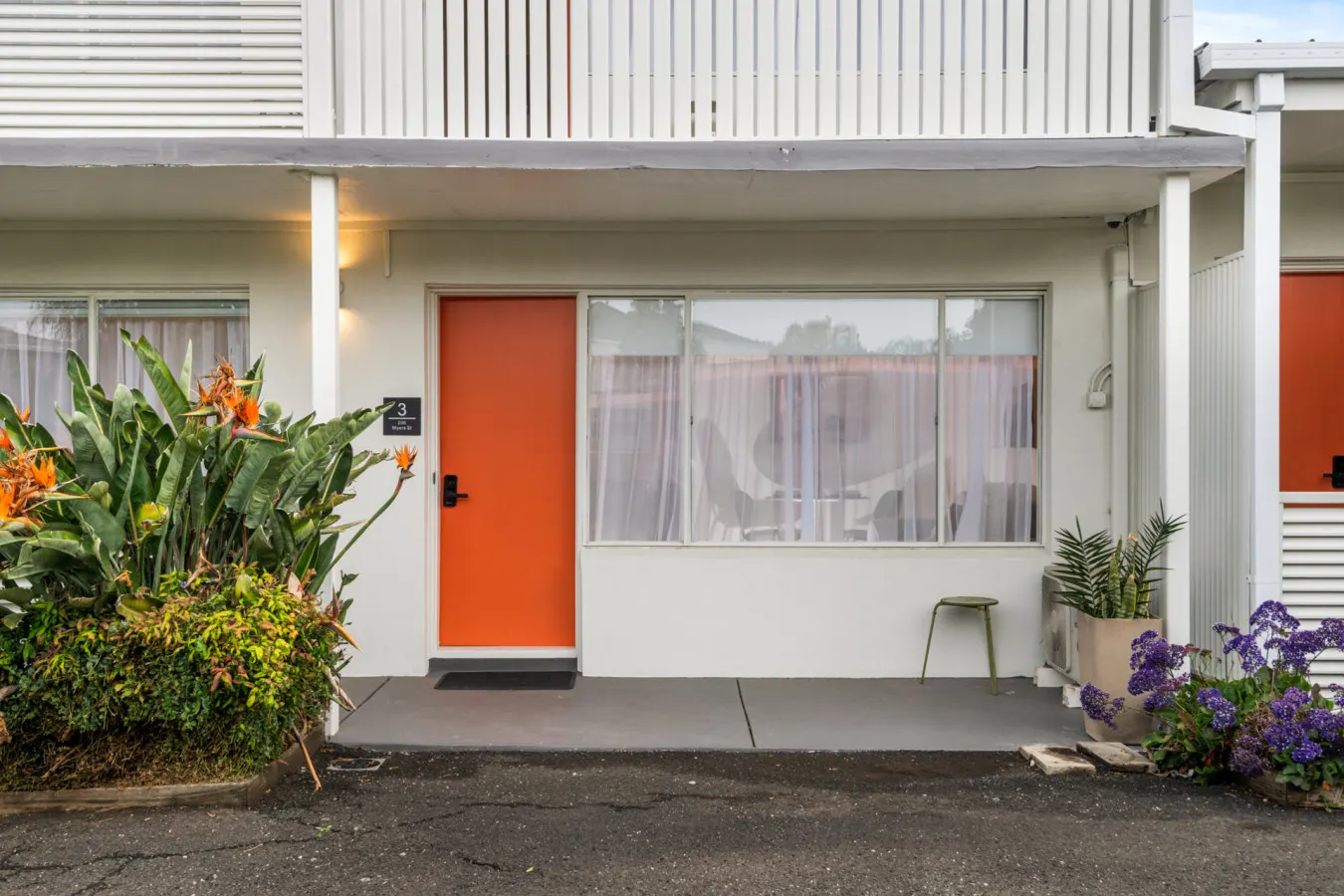 Short & Long term stays Convenient Geelong CBD 8