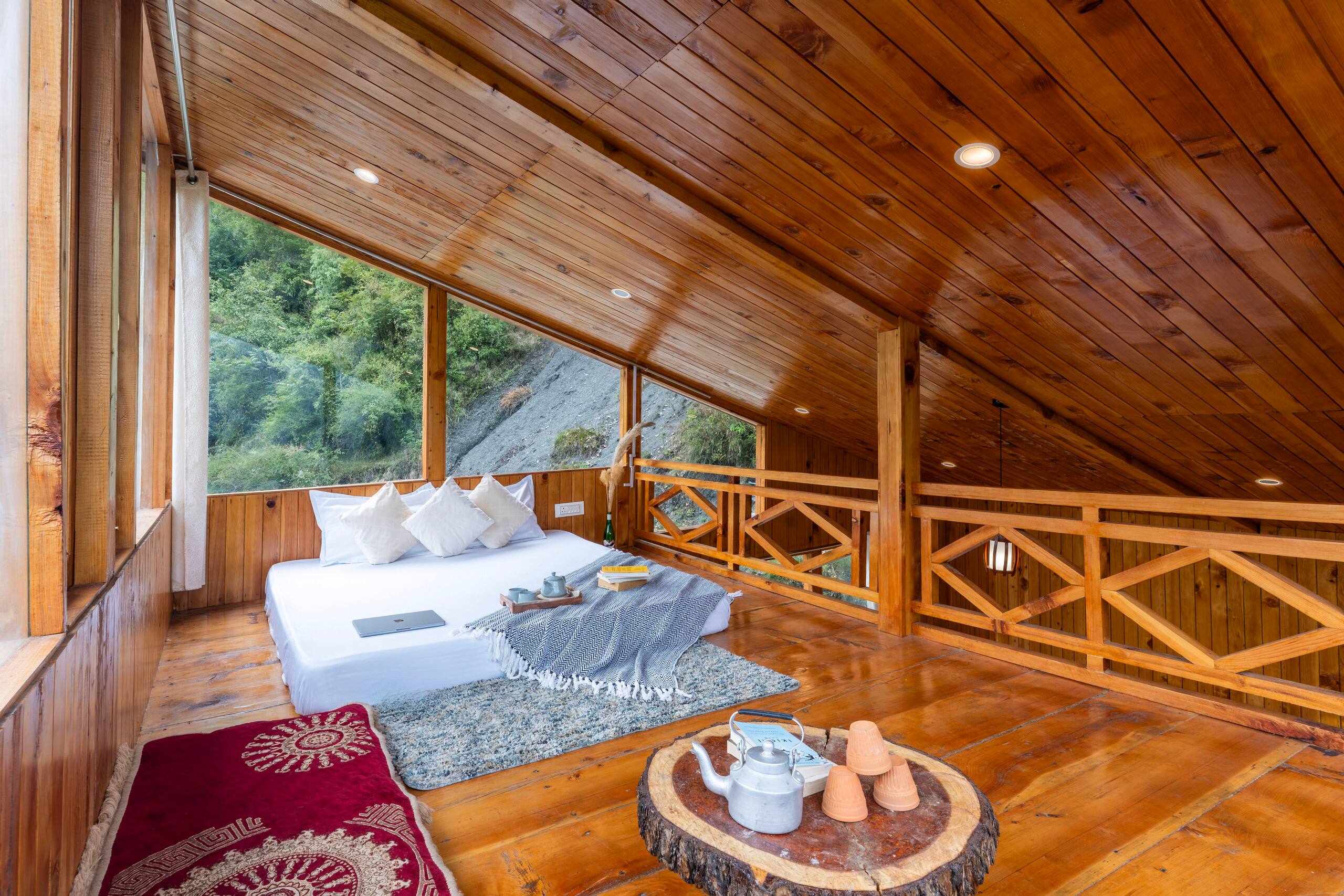Treehouse Sunshine Retreat, Jibhi 22