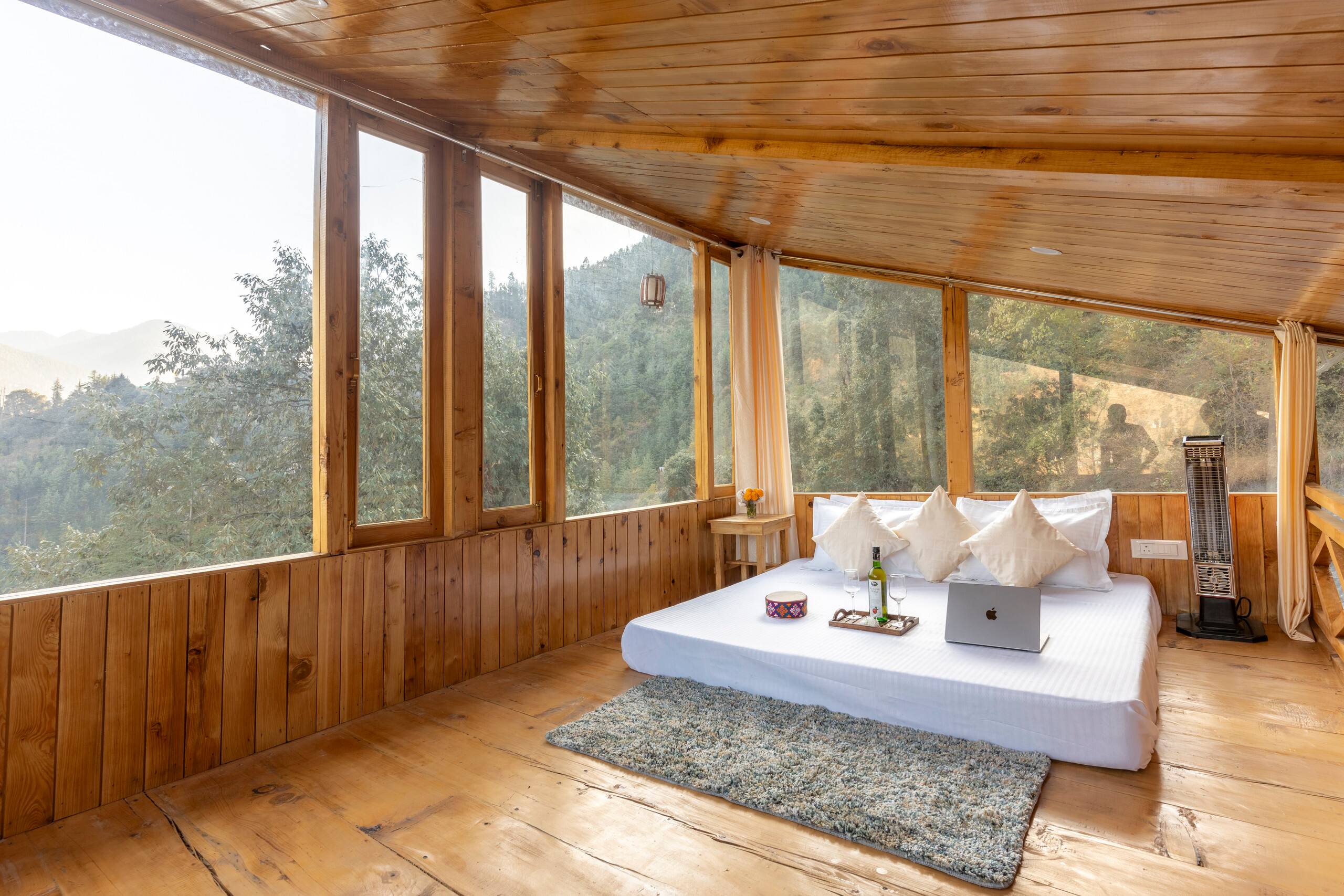 Treehouse Sunshine Retreat, Jibhi 17