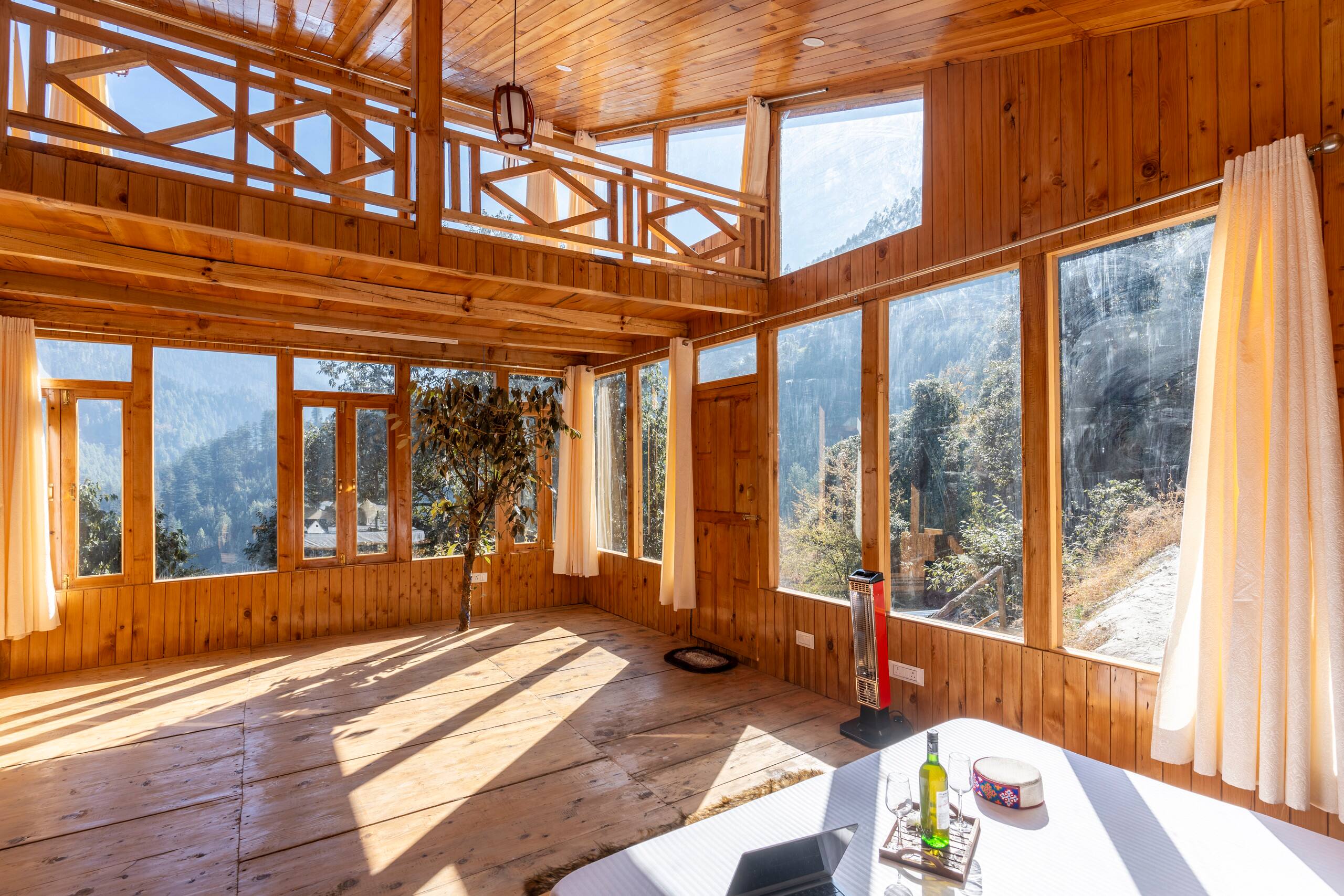 Treehouse Sunshine Retreat, Jibhi 40