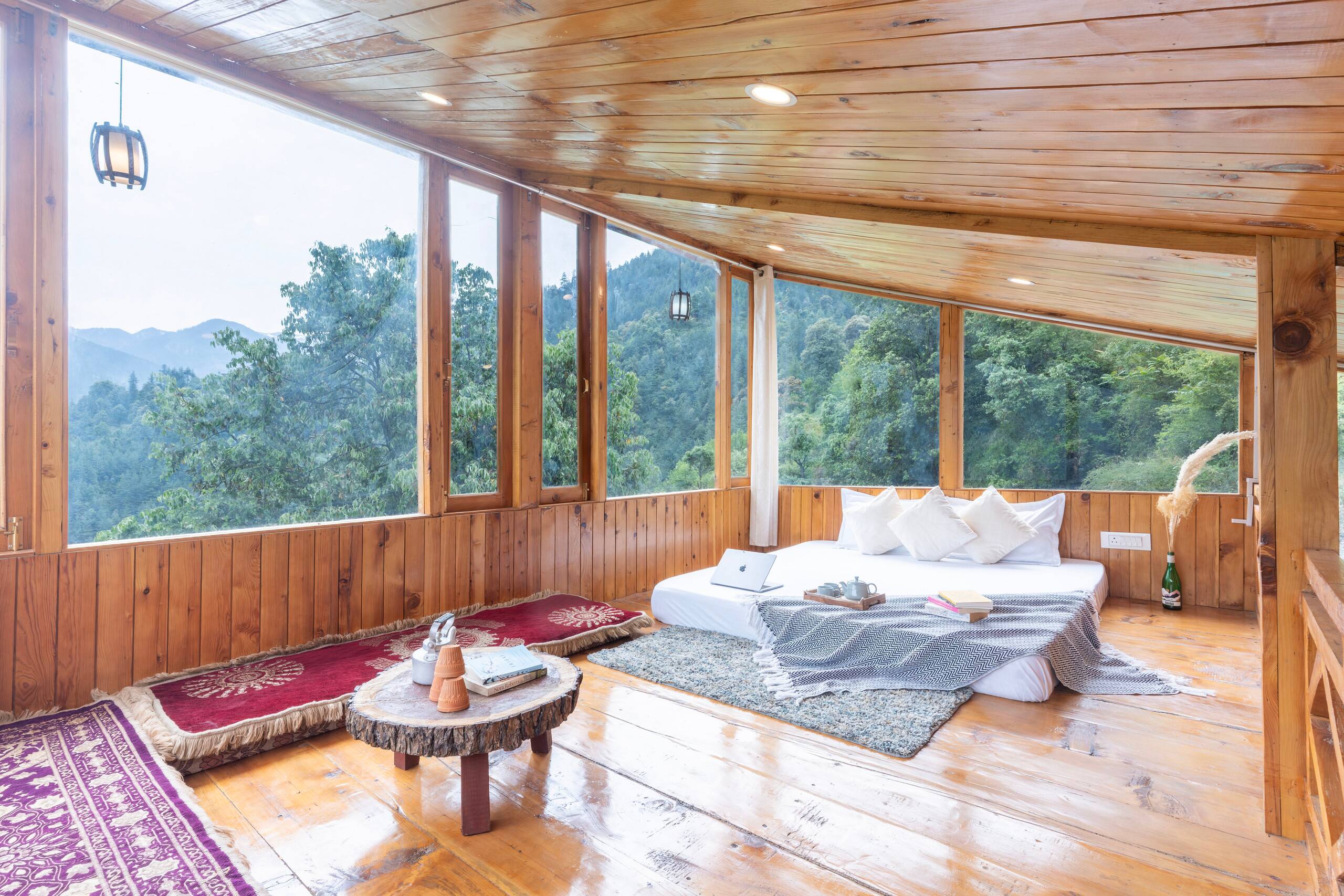 Treehouse Sunshine Retreat, Jibhi 9