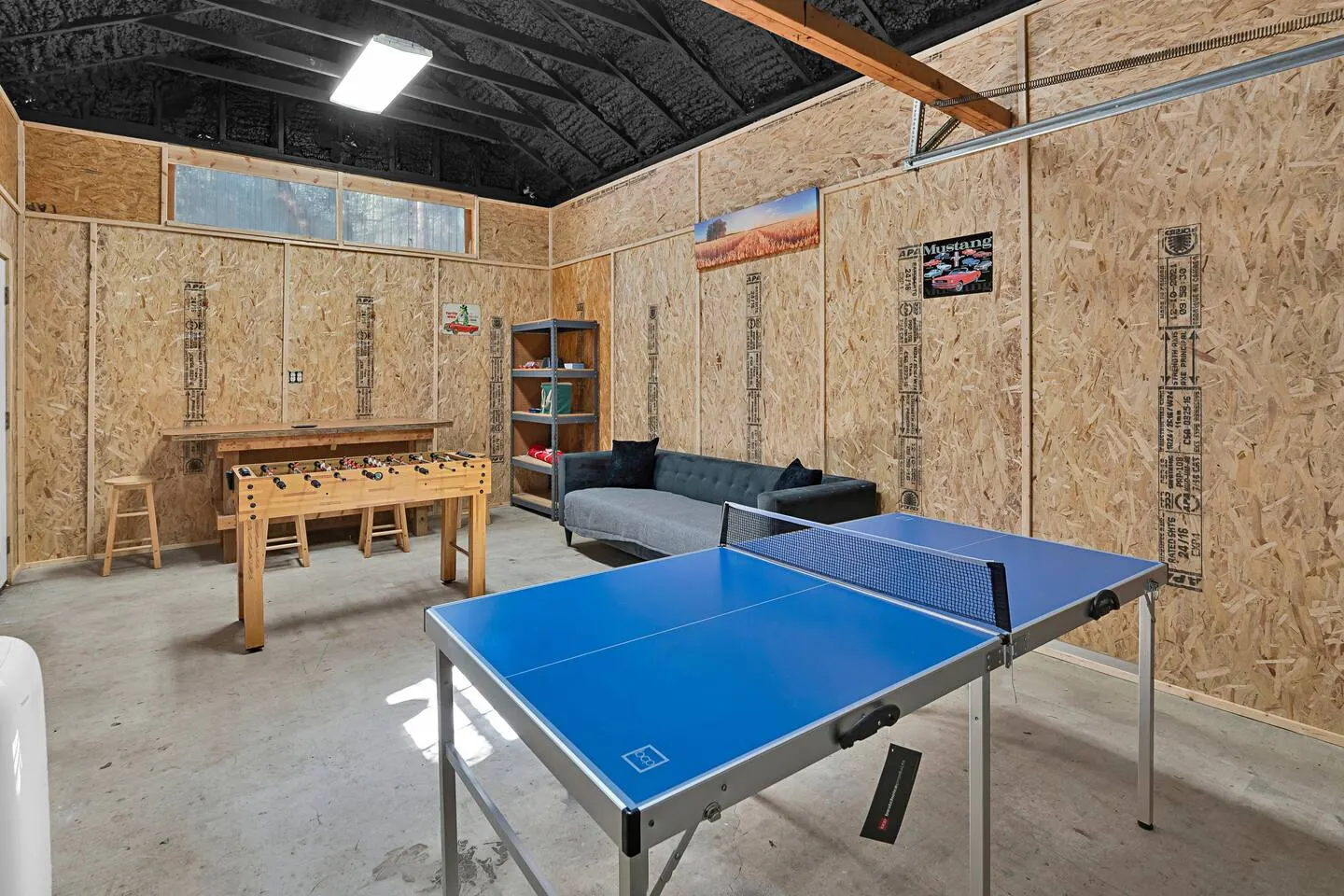 Whisper Hollow: Spa, Game Room — photo 5