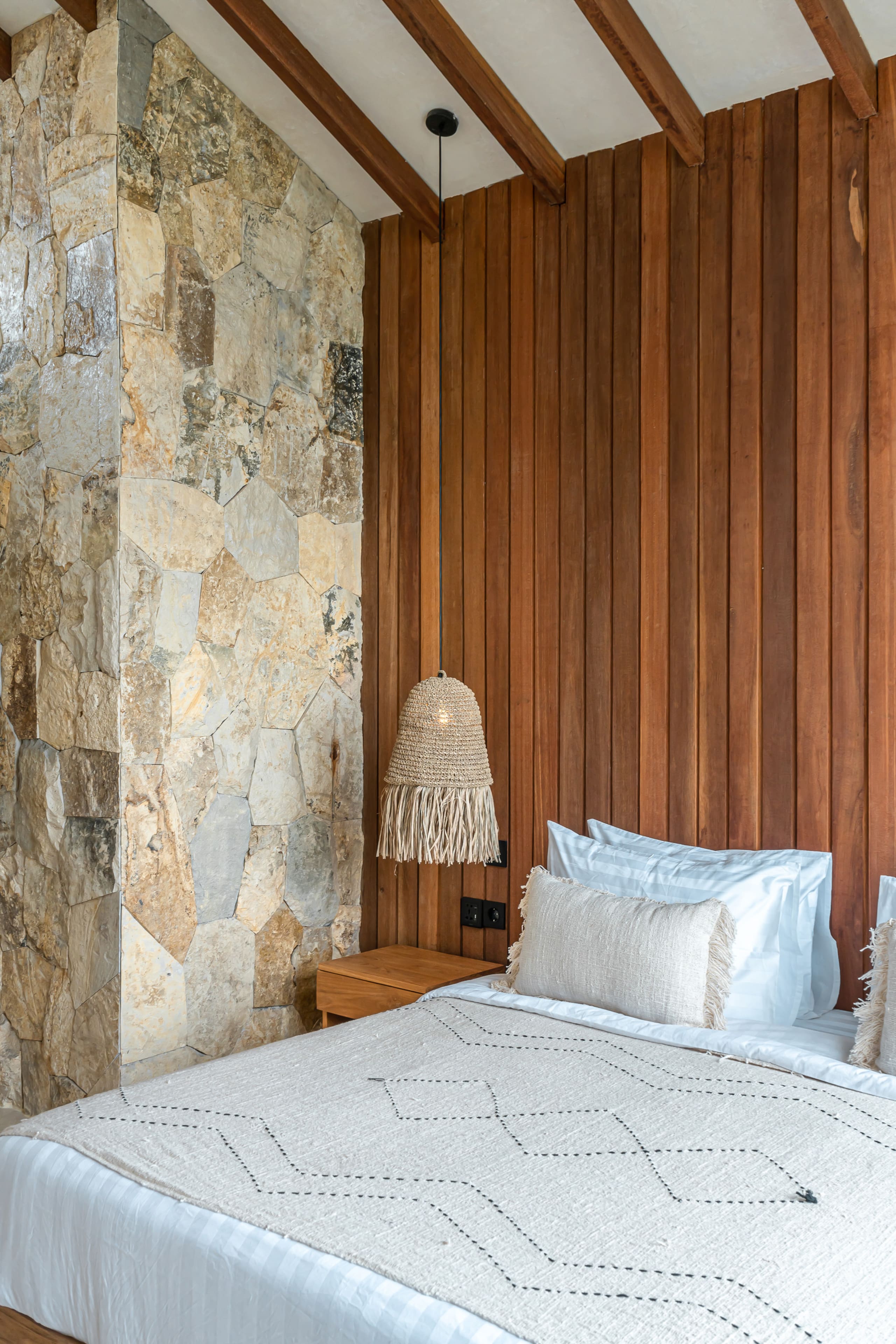 2BR Chic Tropical Villa• Minutes to Bingin Beaches 23