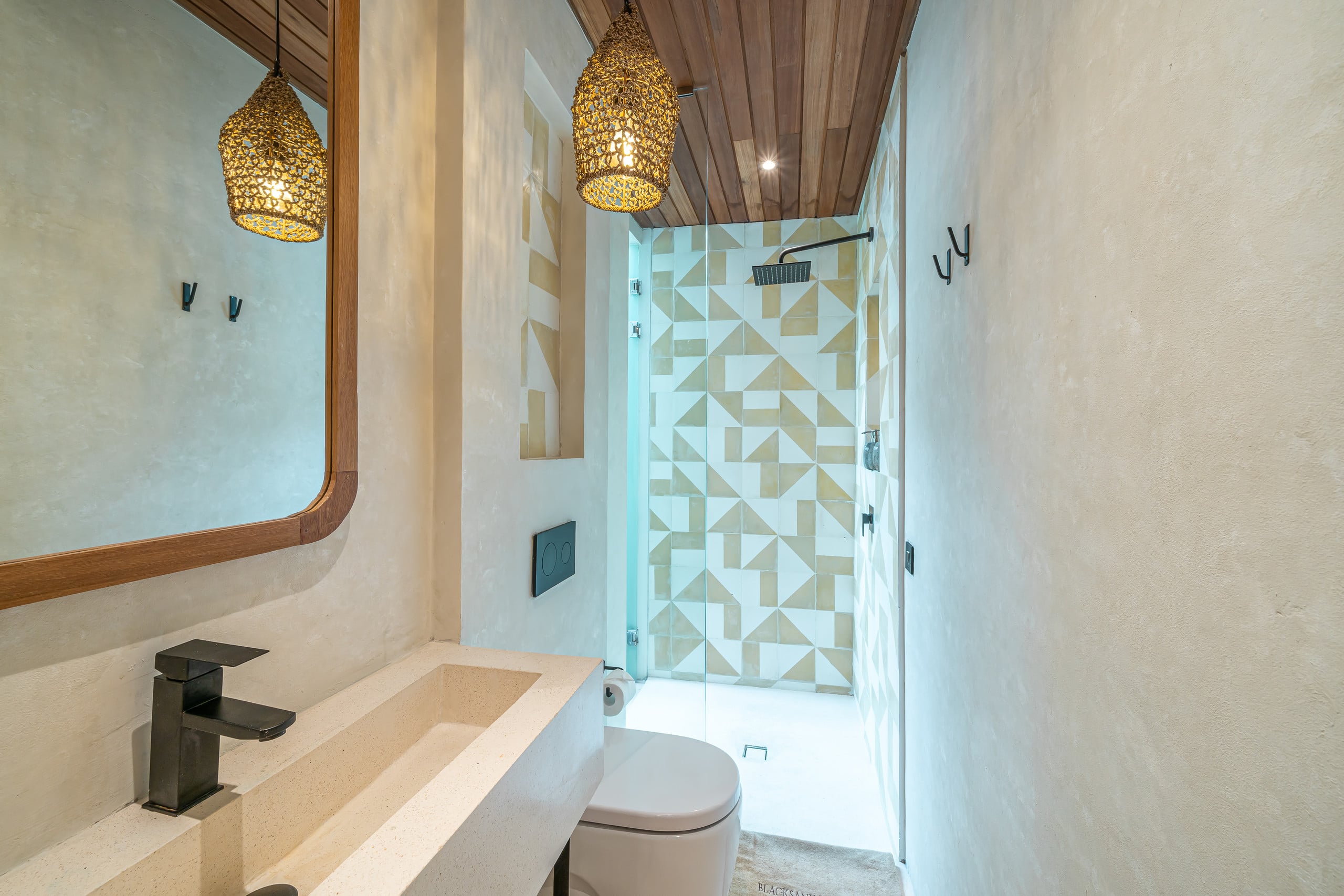 2BR Chic Tropical Villa• Minutes to Bingin Beaches 35