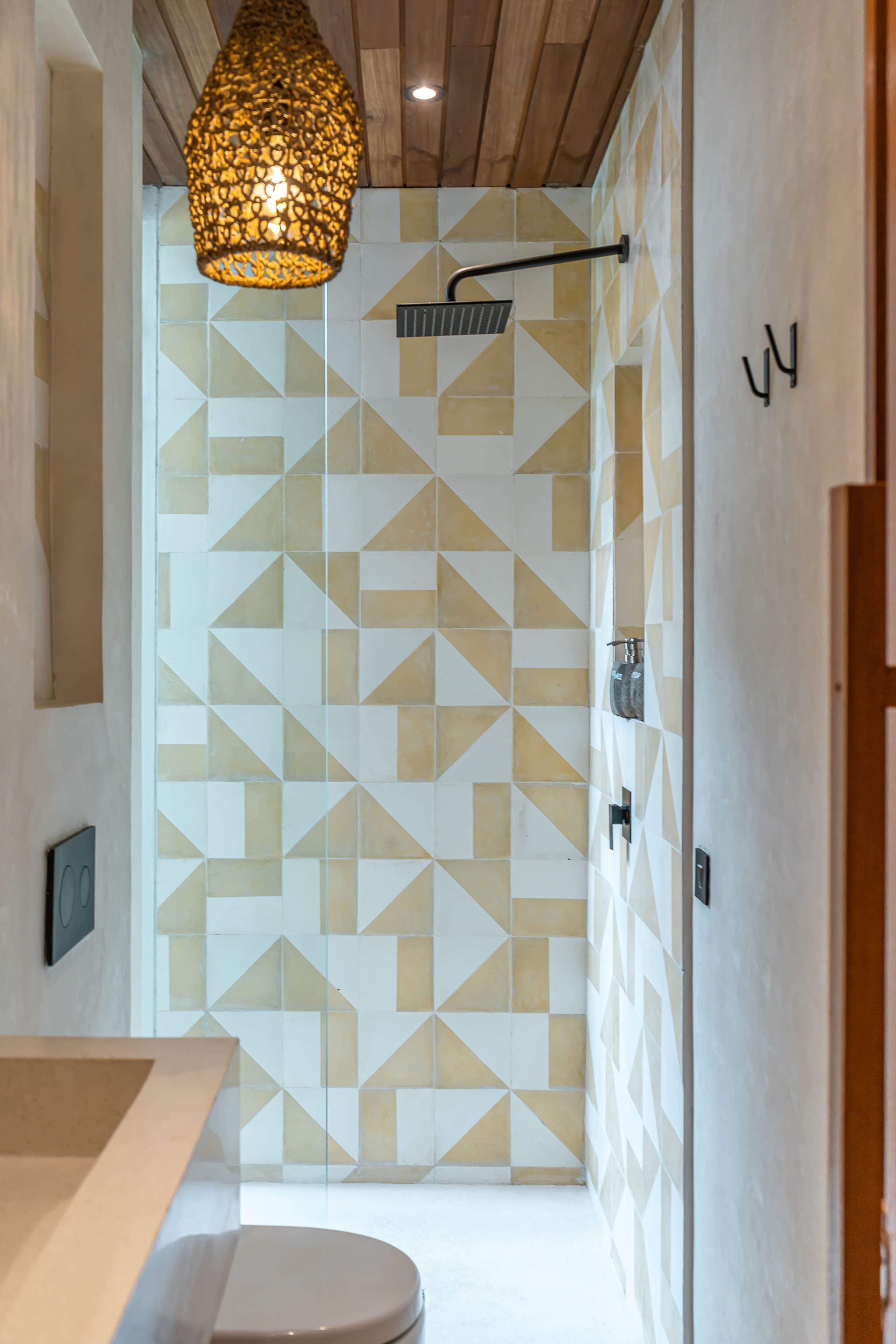 2BR Chic Tropical Villa• Minutes to Bingin Beaches 38