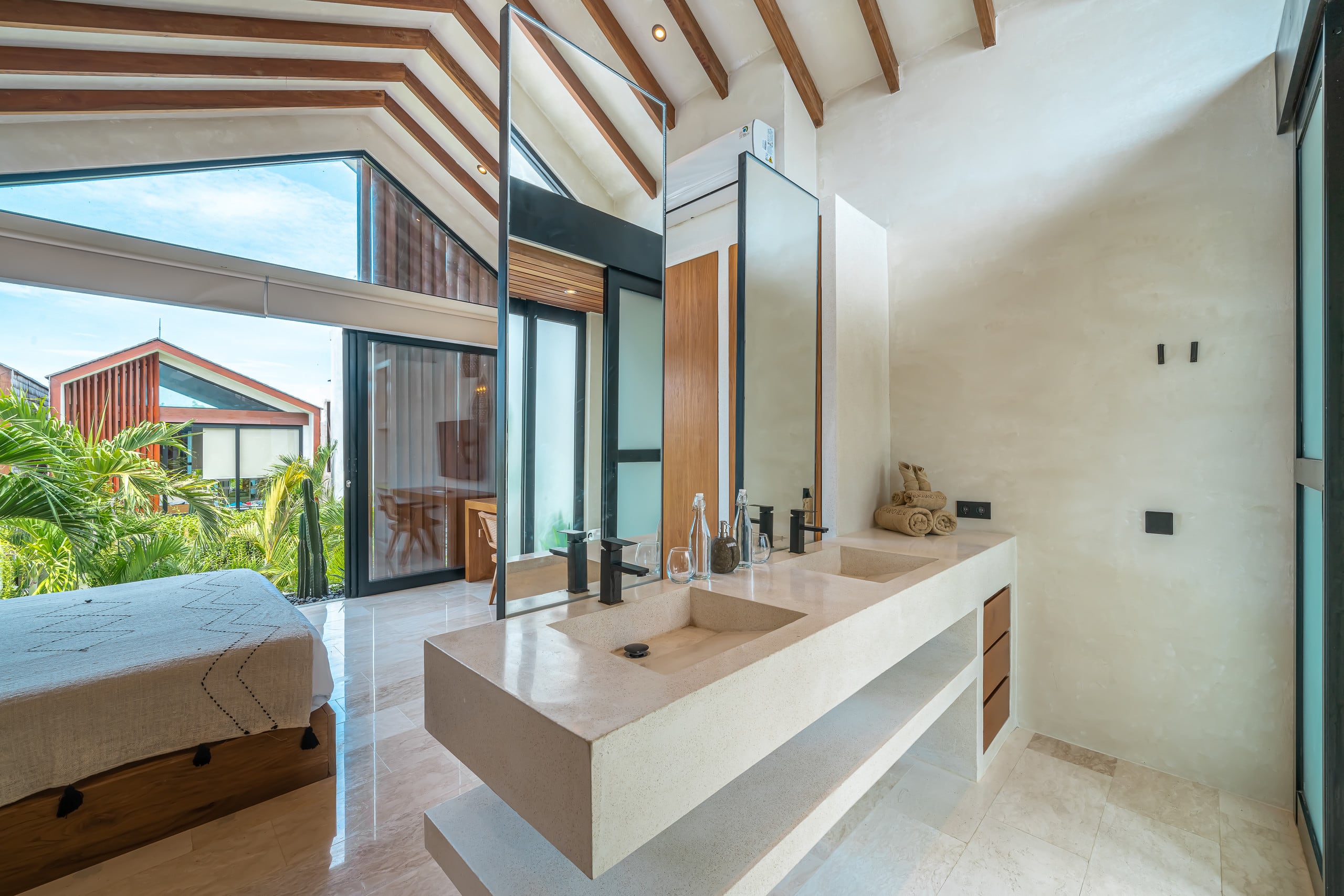 2BR Chic Tropical Villa• Minutes to Bingin Beaches 29